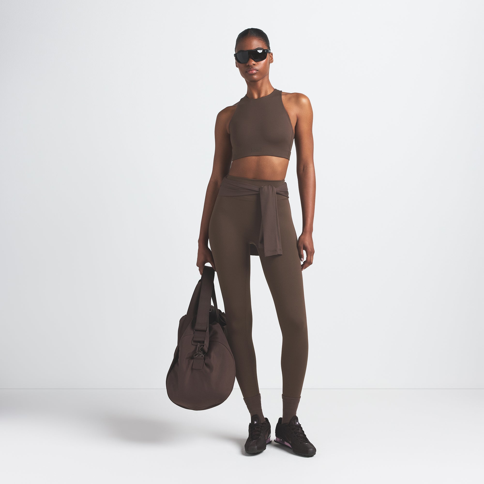 NikeSKIMS MATTE 29″ LEGGING | DARK SEPIA - Sneaker Türkiye