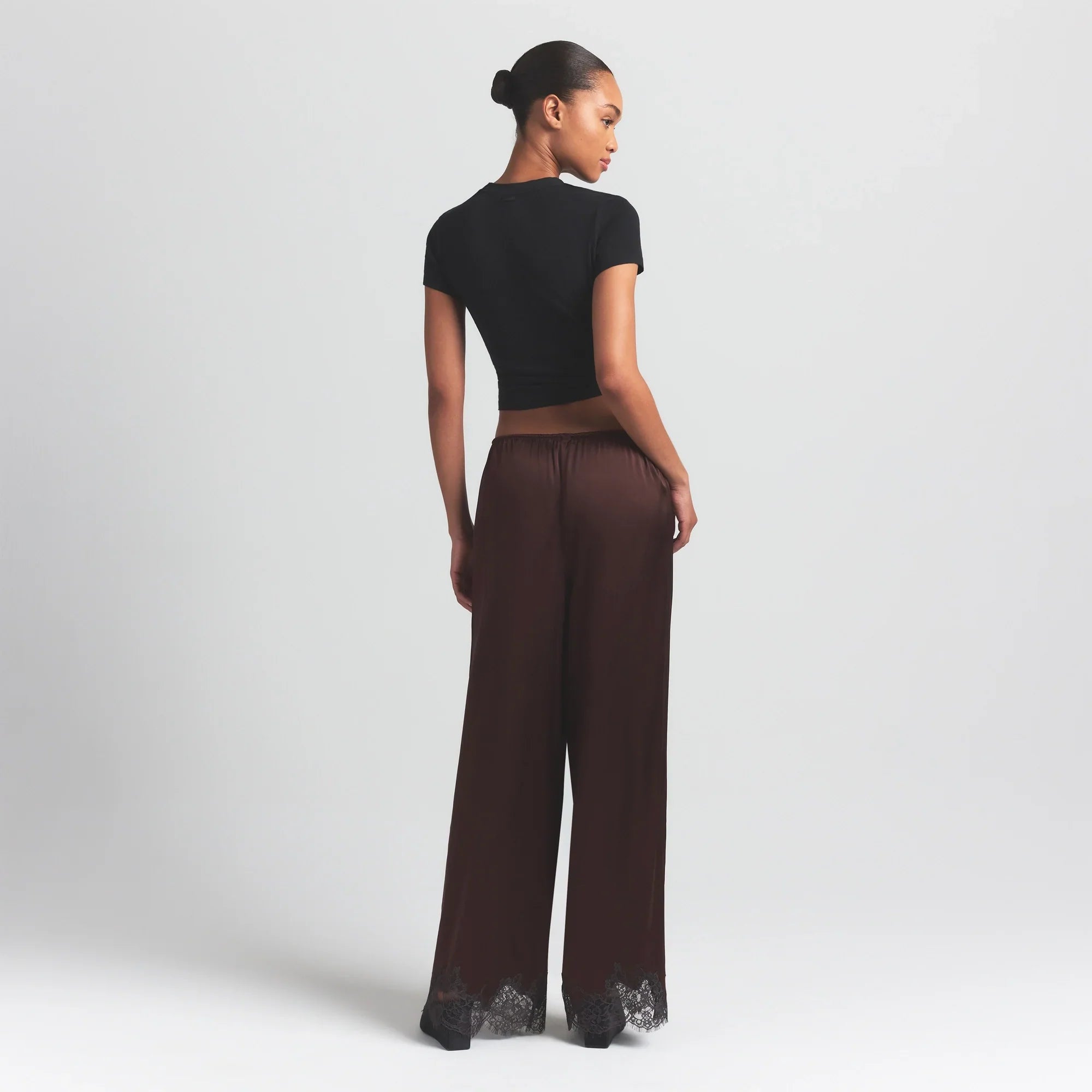 SKIMS SILK LACE STRAIGHT LEG PANT | ESPRESSO CONTRAST - Sneaker Türkiye
