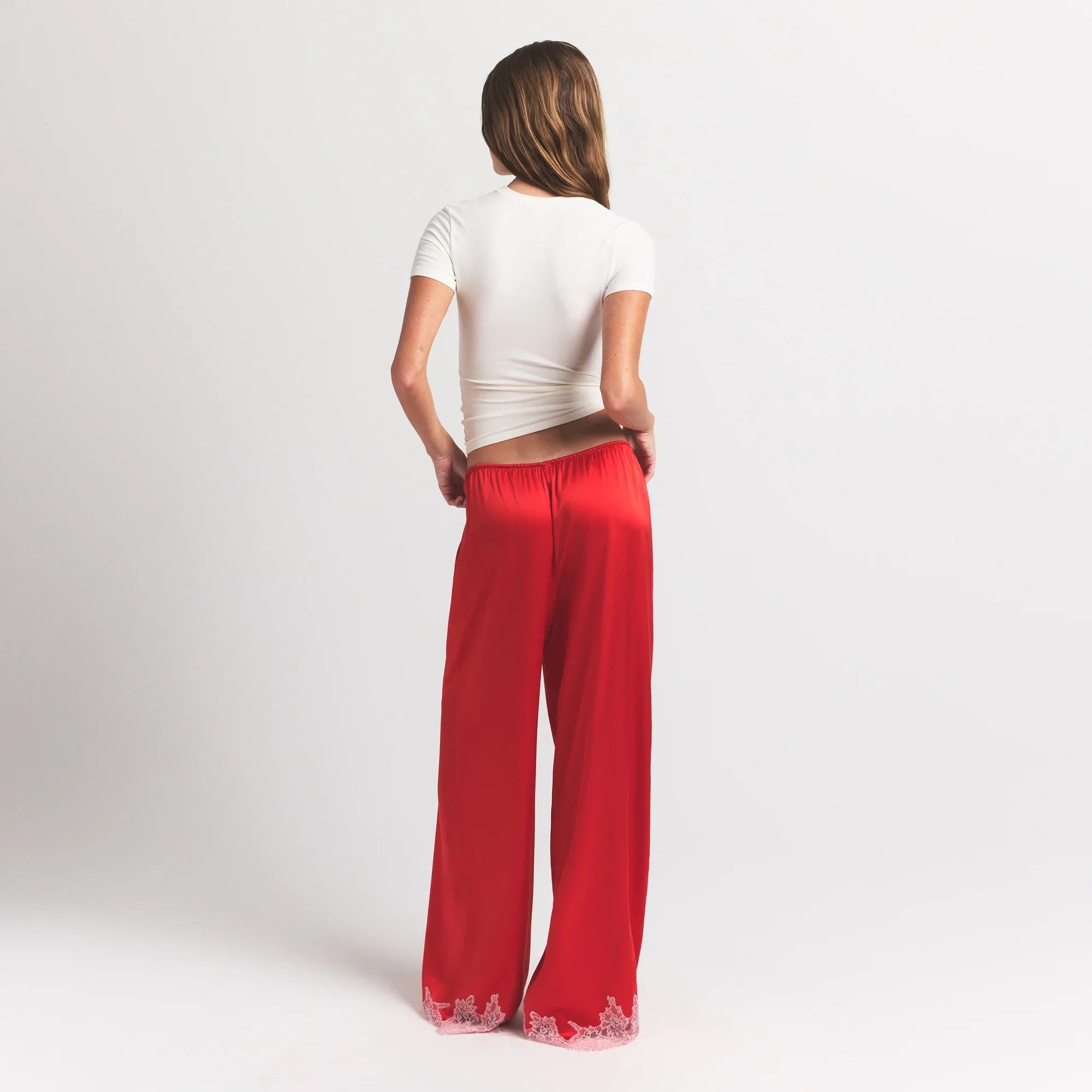 SKIMS SILK LACE STRAIGHT LEG PANT | RUBY CONTRAST - Sneaker Türkiye