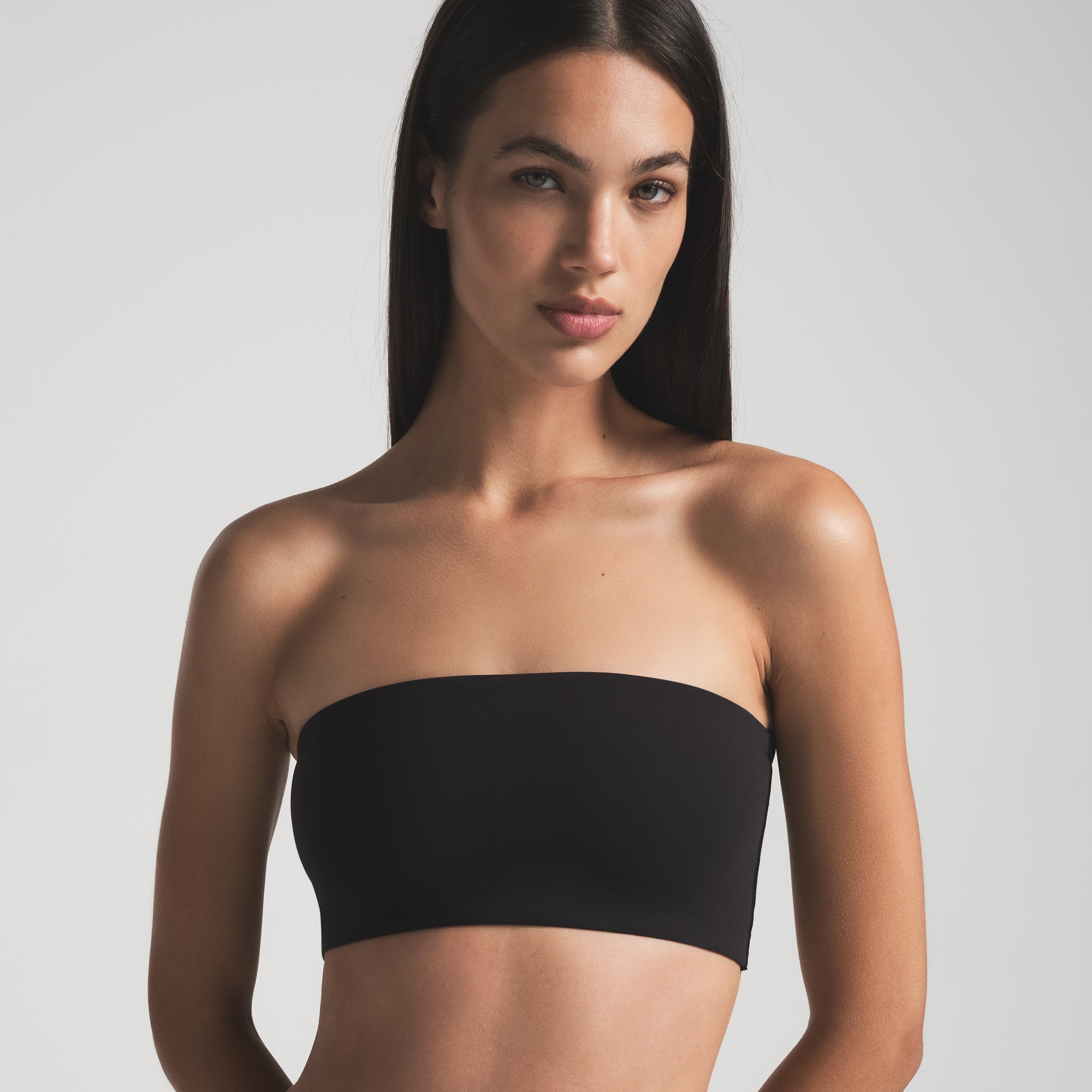 SKIMS FITS EVERYBODY BANDEAU | ONYX - Sneaker Türkiye