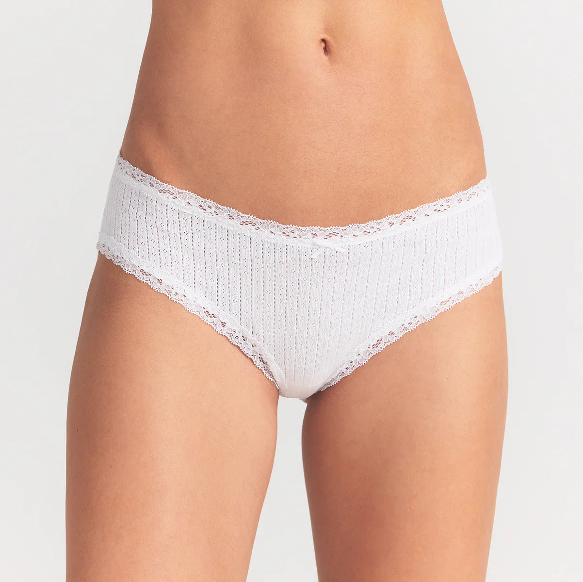 SKIMS LIGHTWEIGHT COTTON POINTELLE LACE BRIEF | SNOW - Sneaker Türkiye