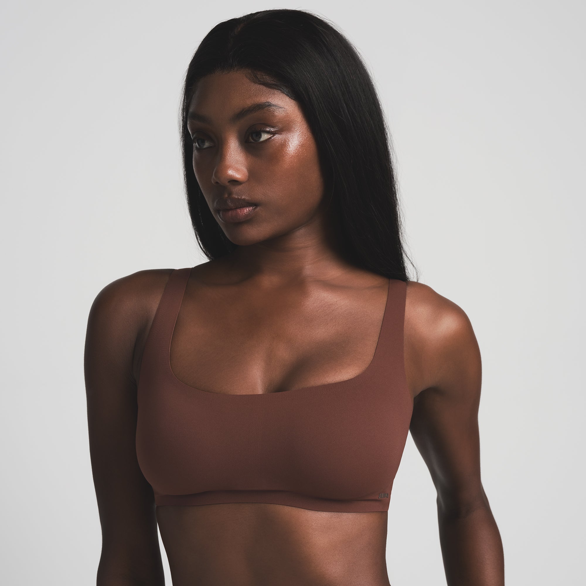 SKIMS NAKED SCOOP BRALETTE | COCOA - Sneaker Türkiye