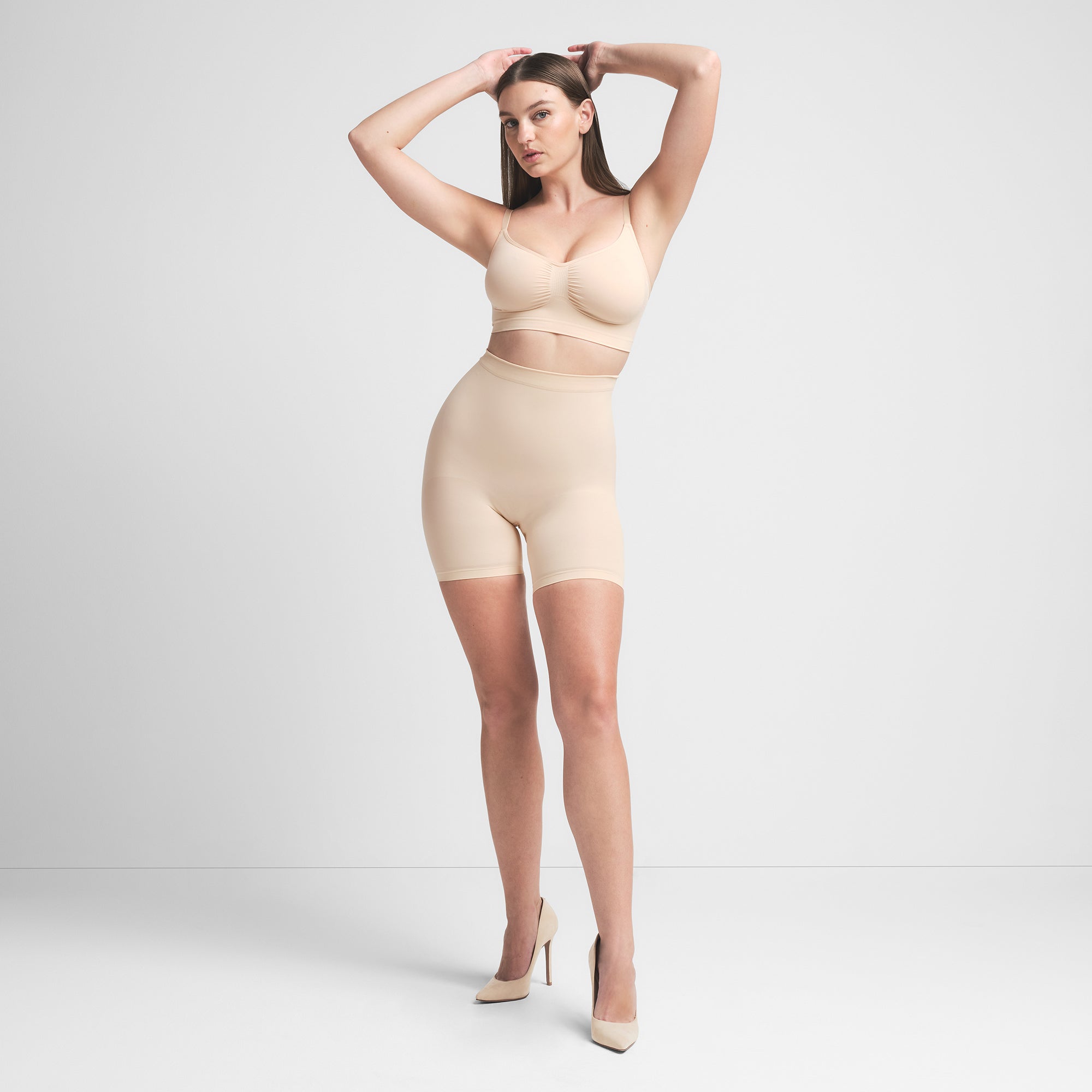 SKIMS SEAMLESS SCULPT BRALETTE | SAND - Sneaker Türkiye