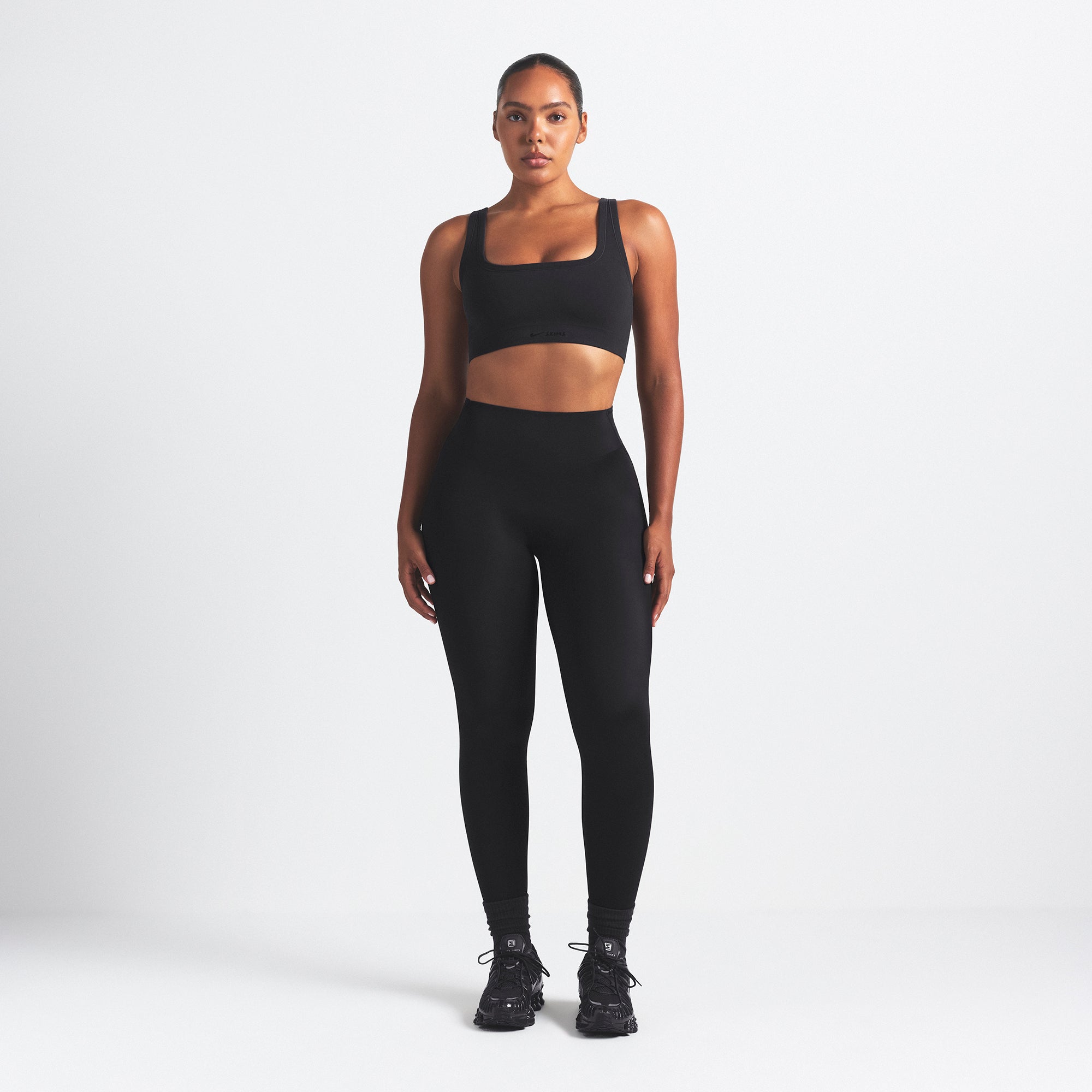 NikeSKIMS VINTAGE SEAMLESS SCOOP NECK BRA | OBSIDIAN - Sneaker Türkiye