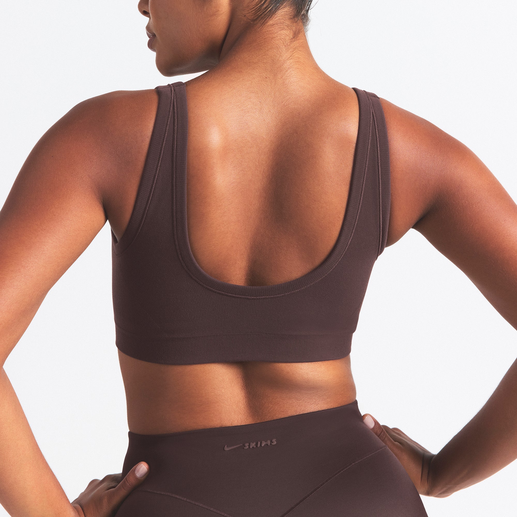 NikeSKIMS VINTAGE SEAMLESS SCOOP NECK BRA | PHOENIX - Sneaker Türkiye