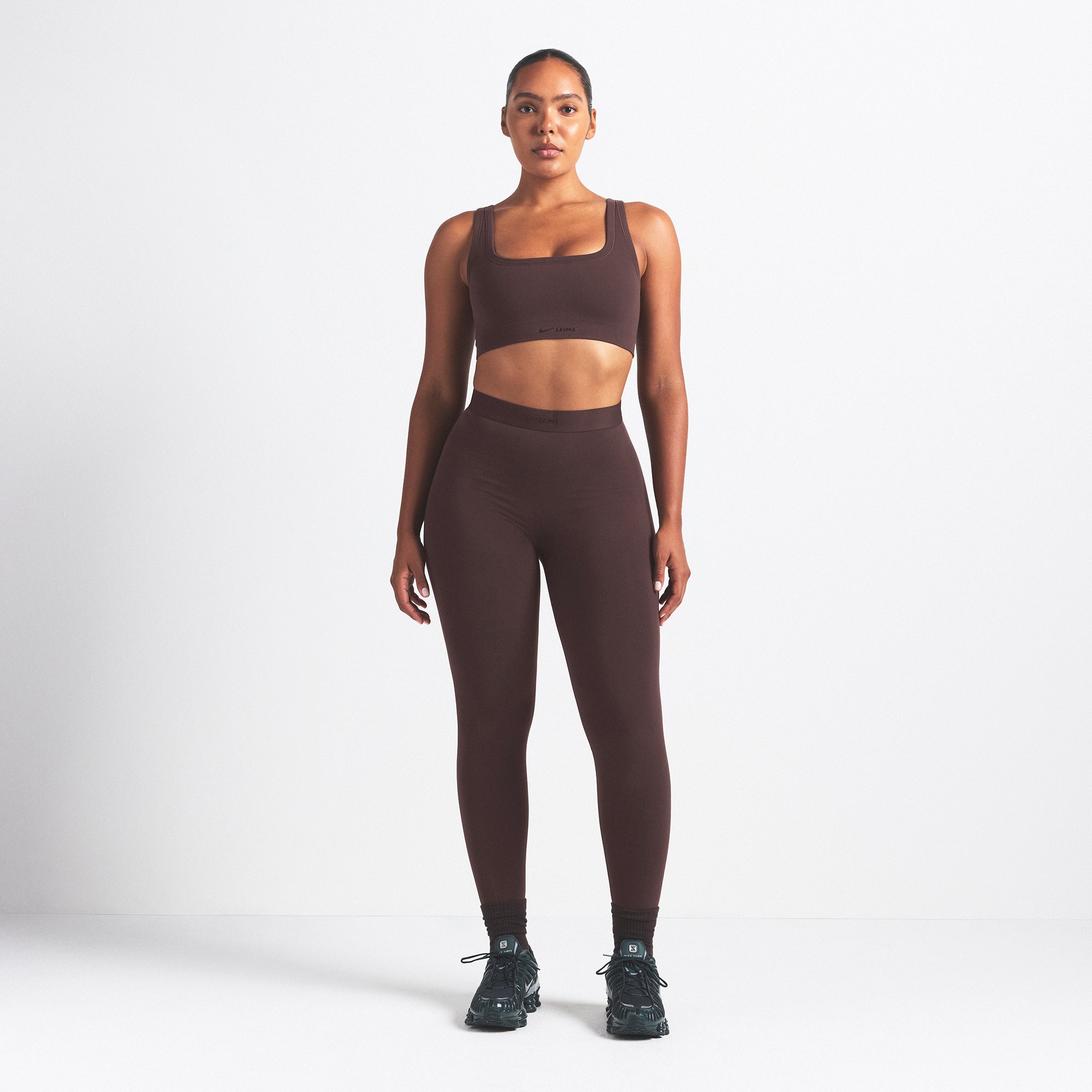 NikeSKIMS VINTAGE SEAMLESS SCOOP NECK BRA | PHOENIX - Sneaker Türkiye