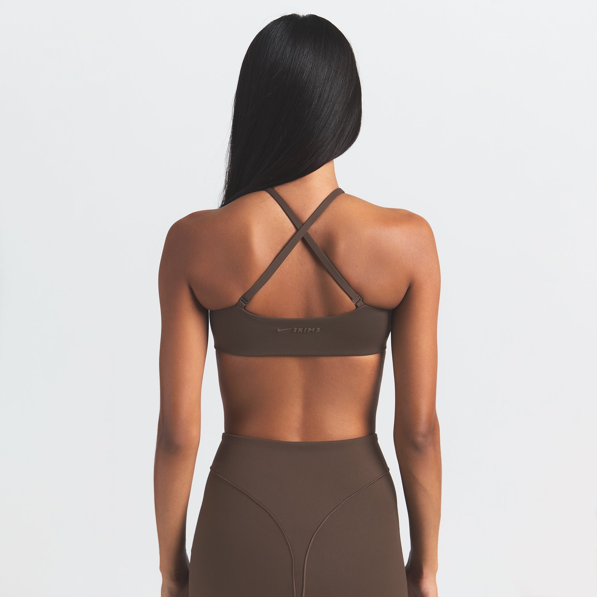 NikeSKIMS MATTE MICRO SCOOP BRA | DARK SEPIA - Sneaker Türkiye