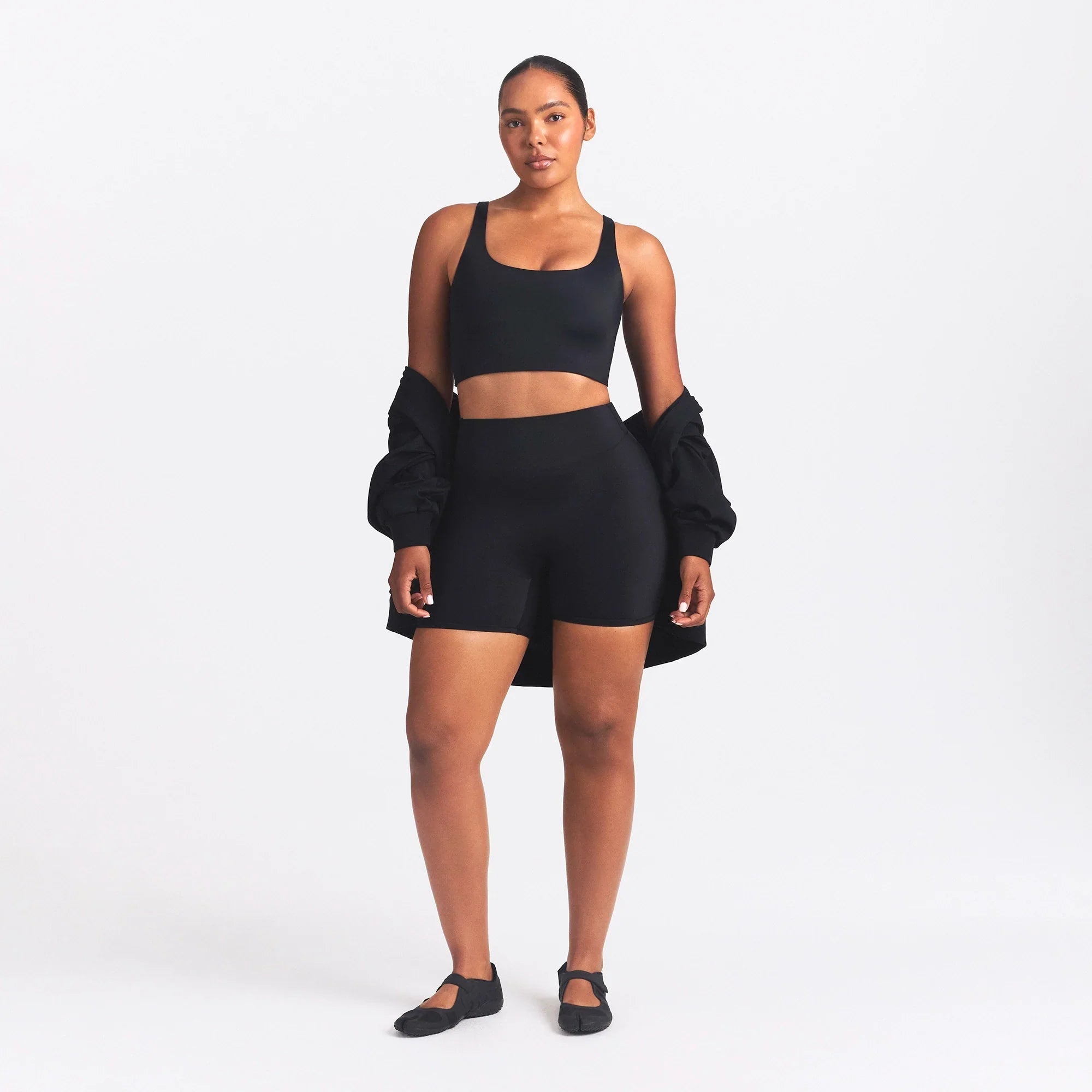 NikeSKIMS SHINE SCOOP NECK BRA TOP | OBSIDIAN - Sneaker Türkiye
