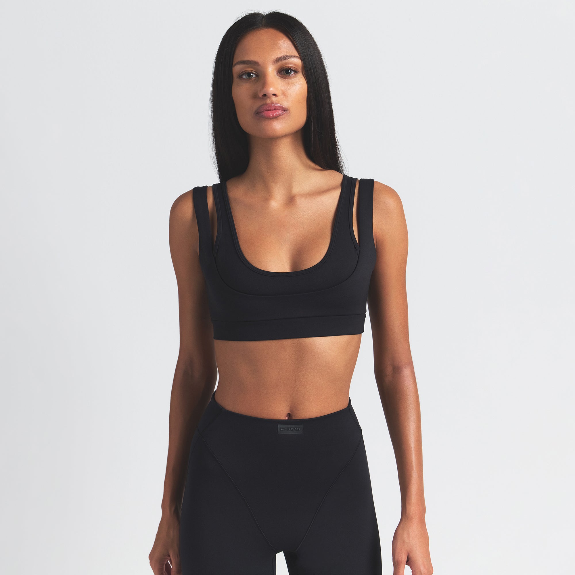 NikeSKIMS MATTE DOUBLE STRAP SCOOP BRA | OBSIDIAN - Sneaker Türkiye