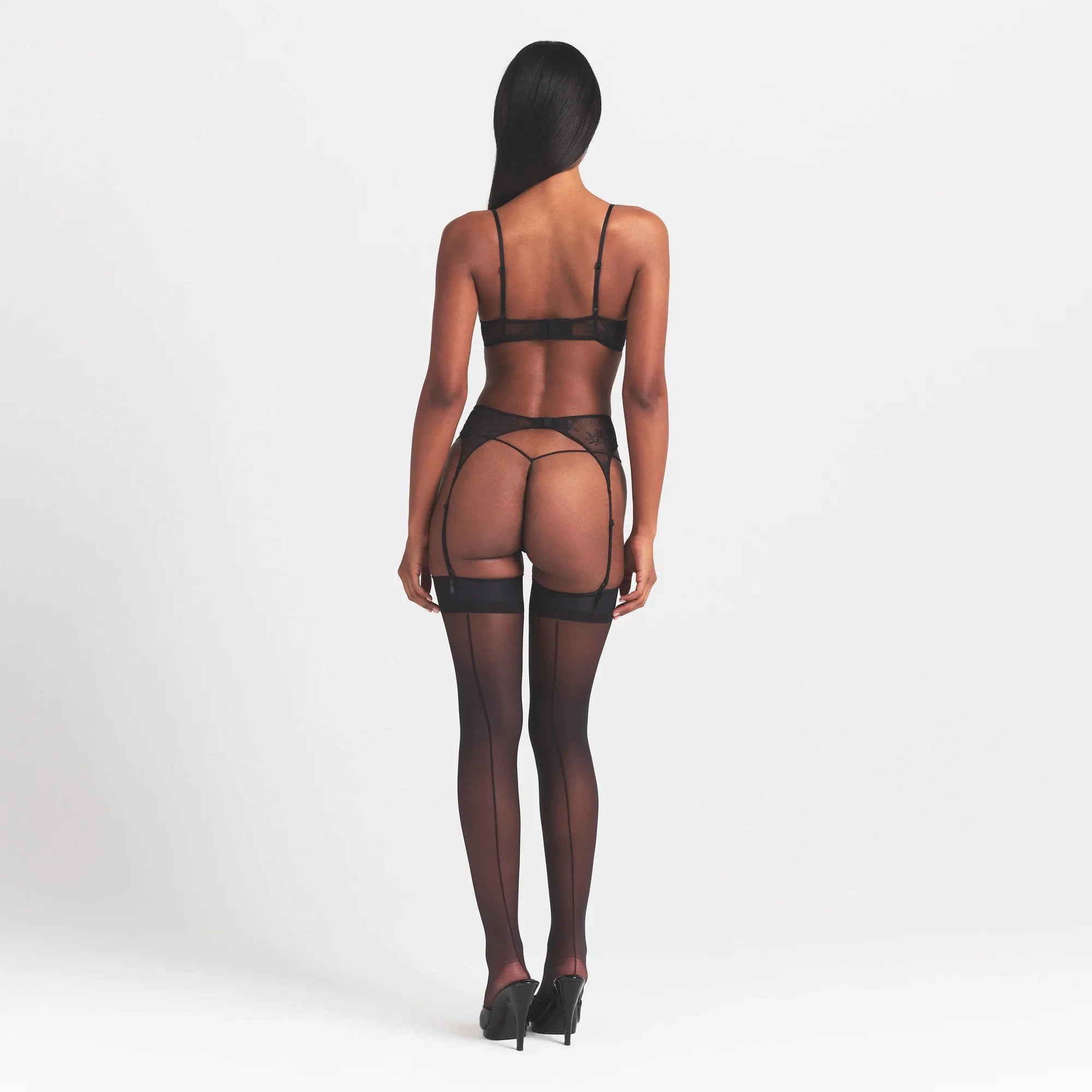 SKIMS ULTRA FINE LACE UNLINED SCOOP BRA | ONYX - Sneaker Türkiye