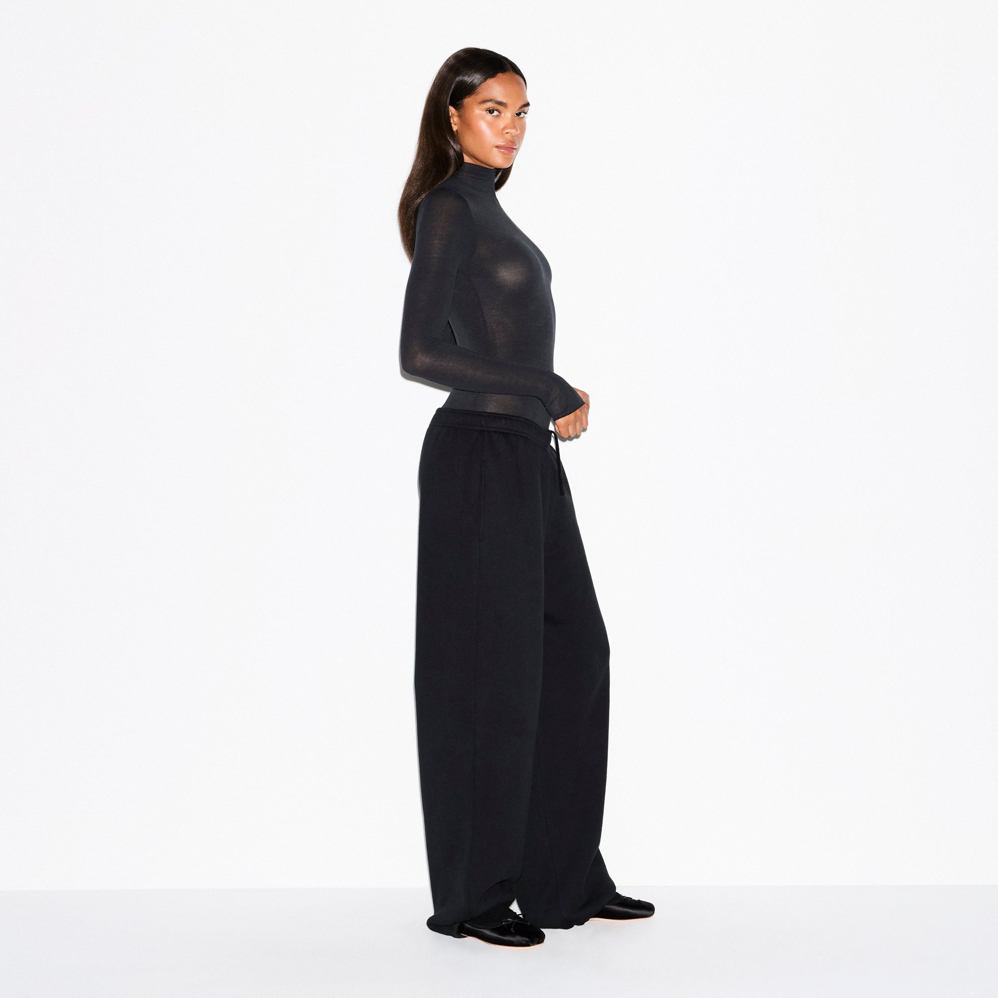 SKIMS SHEER MODAL LONG SLEEVE TURTLENECK BODYSUIT | ONYX - Sneaker Türkiye