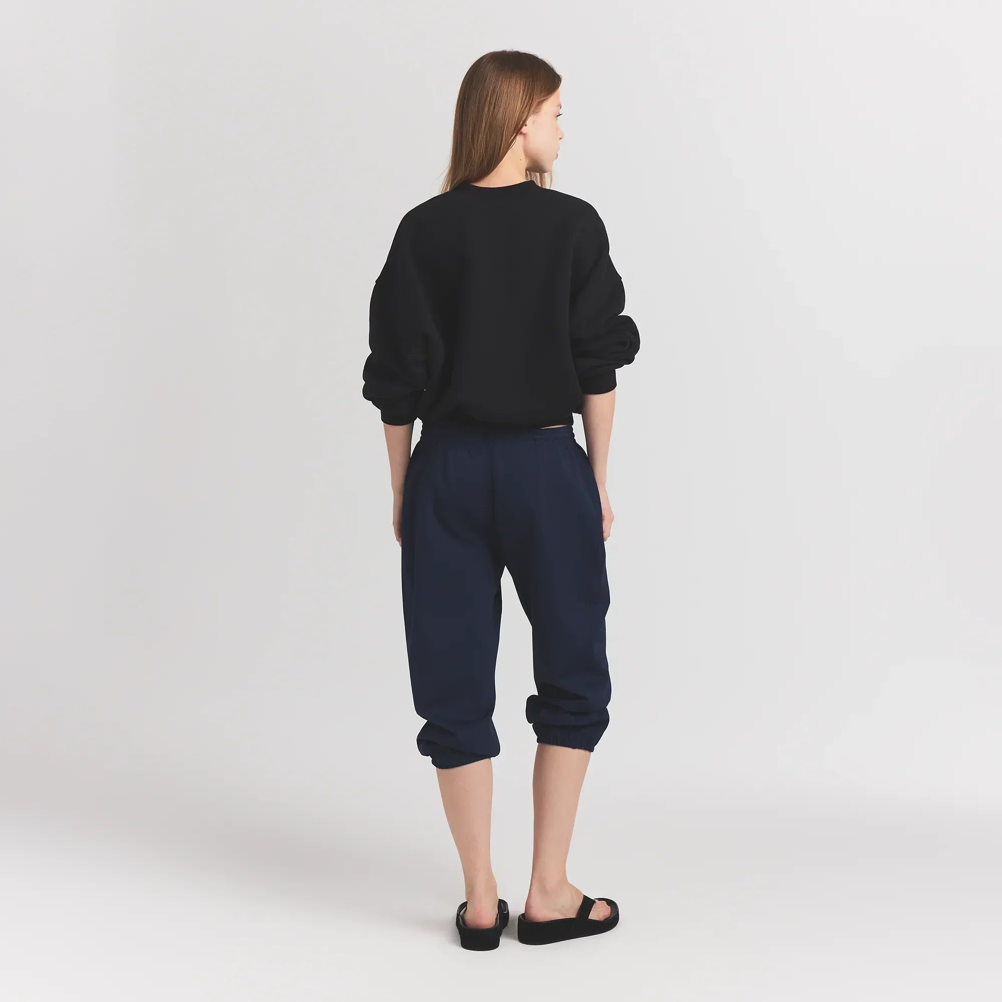 SKIMS HEAVYWEIGHT CREPE CROPPED JOGGER | NAVY - Sneaker Türkiye