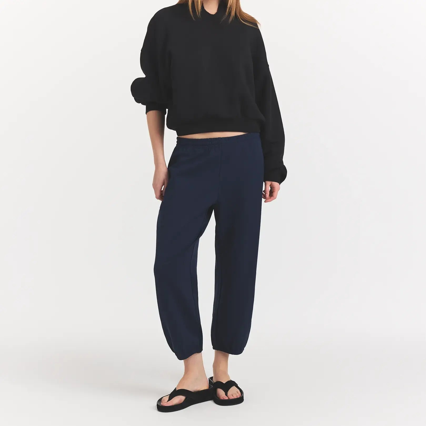 SKIMS HEAVYWEIGHT CREPE CROPPED JOGGER | NAVY - Sneaker Türkiye