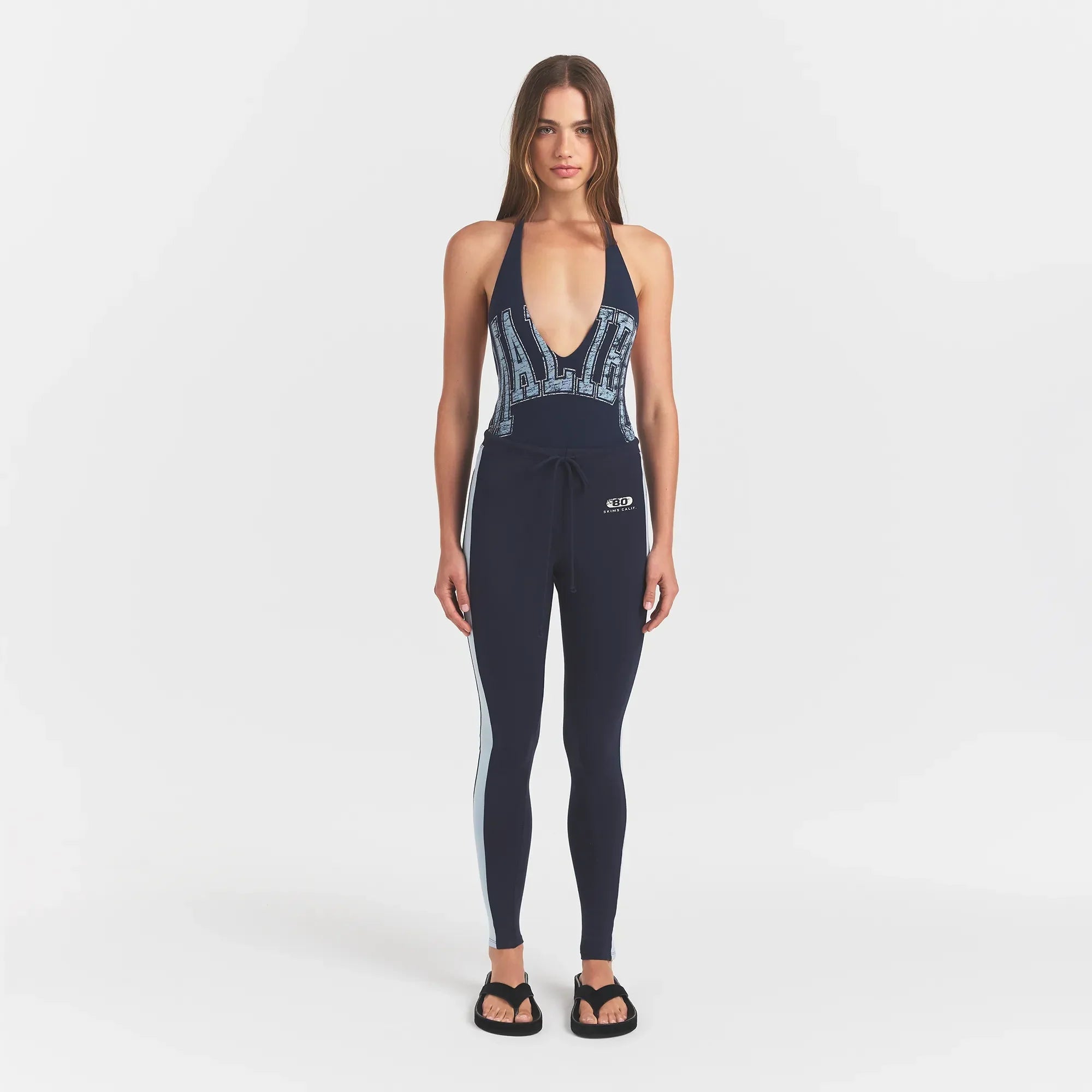 SKIMS OUTDOOR HIGH-WAISTED LEGGING | NAVY WITH OPAL - Sneaker Türkiye