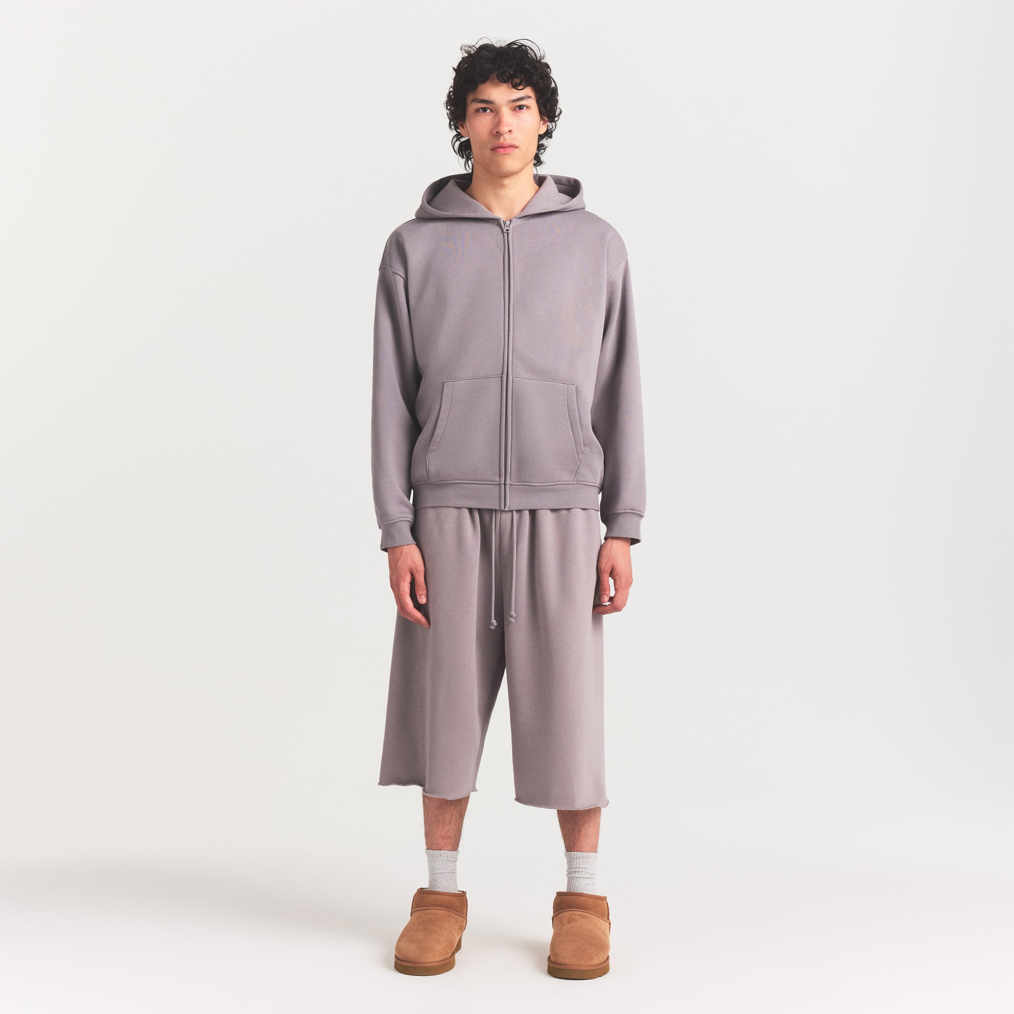 SKIMS FLEECE LOUNGE MENS RELAXED LONG SHORT | SHADOW - Sneaker Türkiye