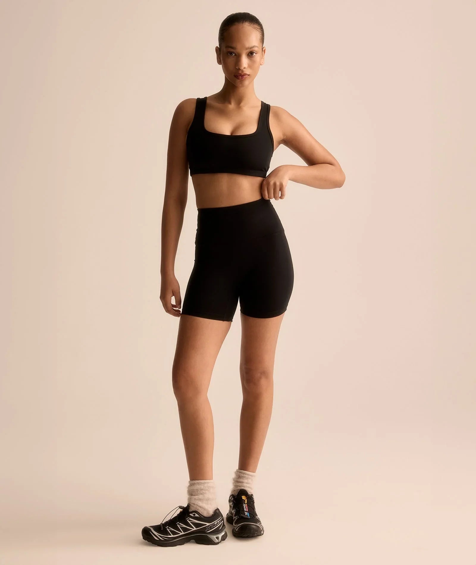 VEHLA BIKE SHORTS – BLACK – Şort - Sneaker Türkiye