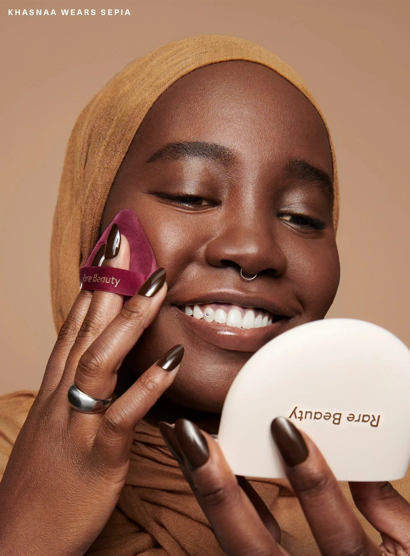 Rare Beauty  Soft Touch Powder Puff – Pudra Süngeri - Sneaker Türkiye