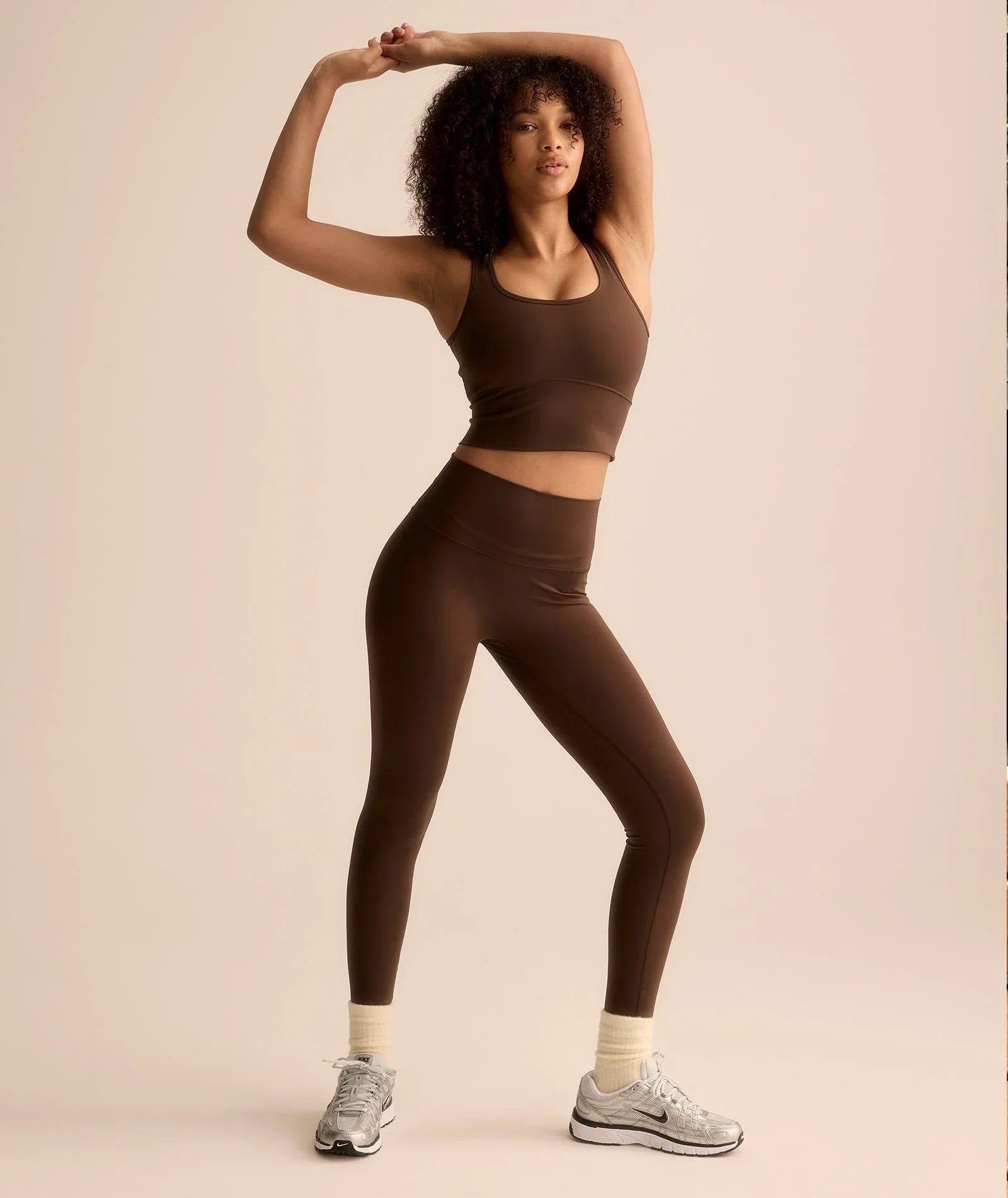VEHLA CROPPED TANK – CHOC – Crop Atlet - Sneaker Türkiye