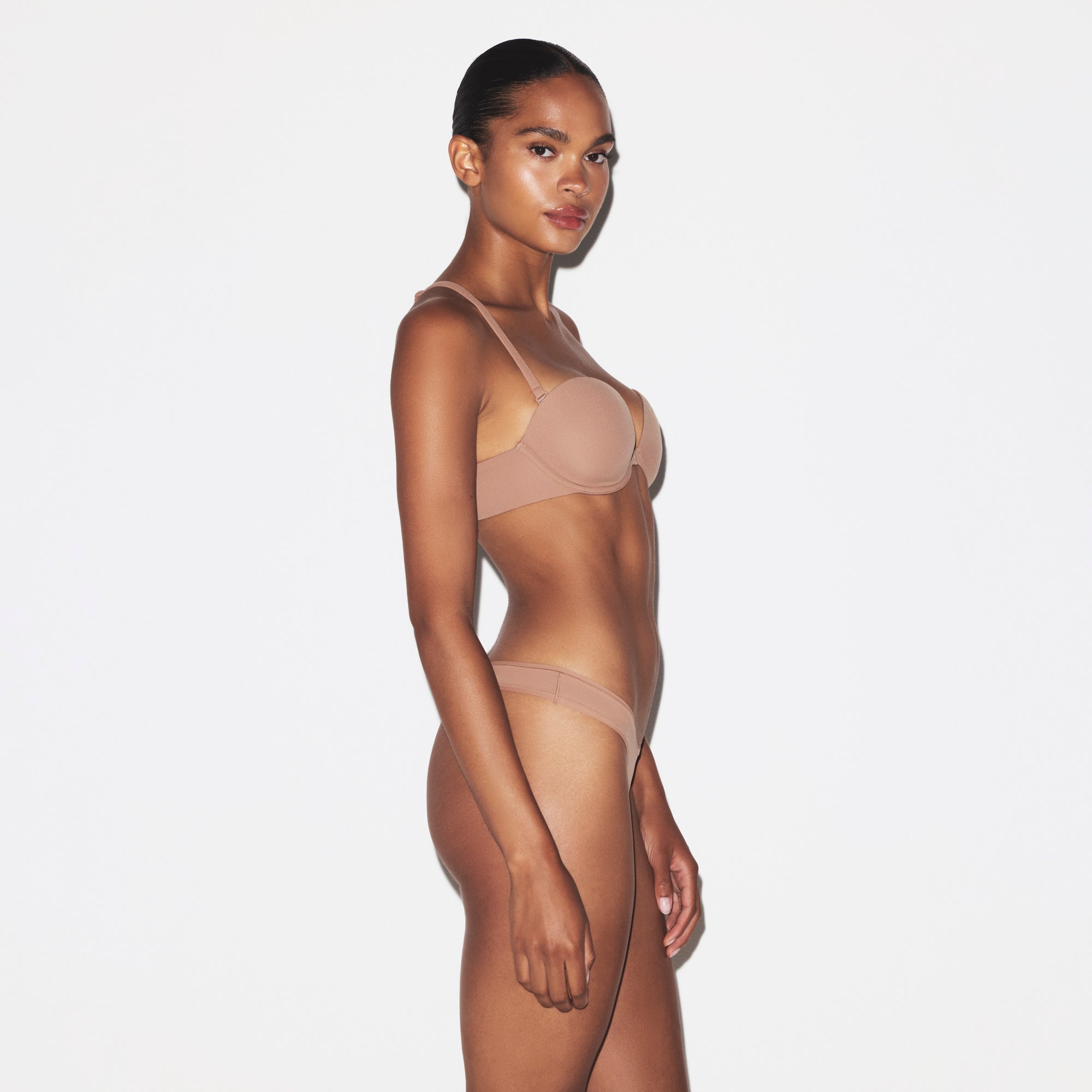 SKIMS FITS EVERYBODY RACERBACK DEMI BRA | SIENNA - Sneaker Türkiye
