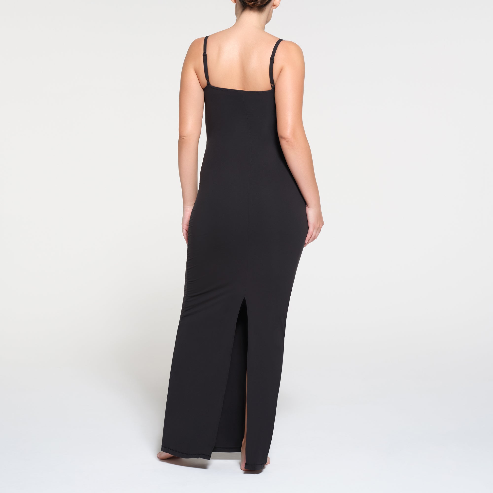 SKIMS FITS EVERYBODY MATERNITY LONG SLIP DRESS | ONYX - Sneaker Türkiye