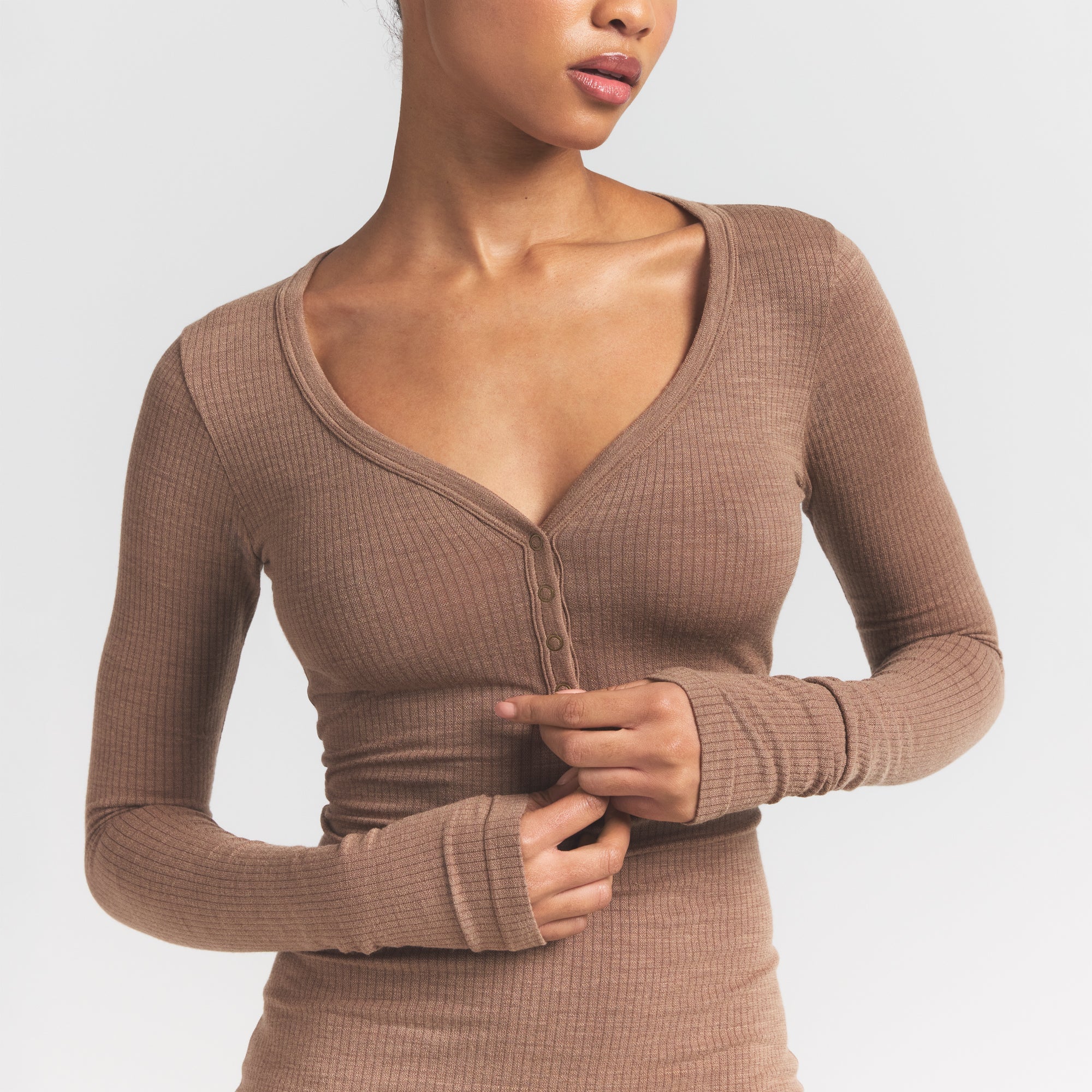 SKIMS WOOL RIB HENLEY DRESS | SIENNA - Sneaker Türkiye