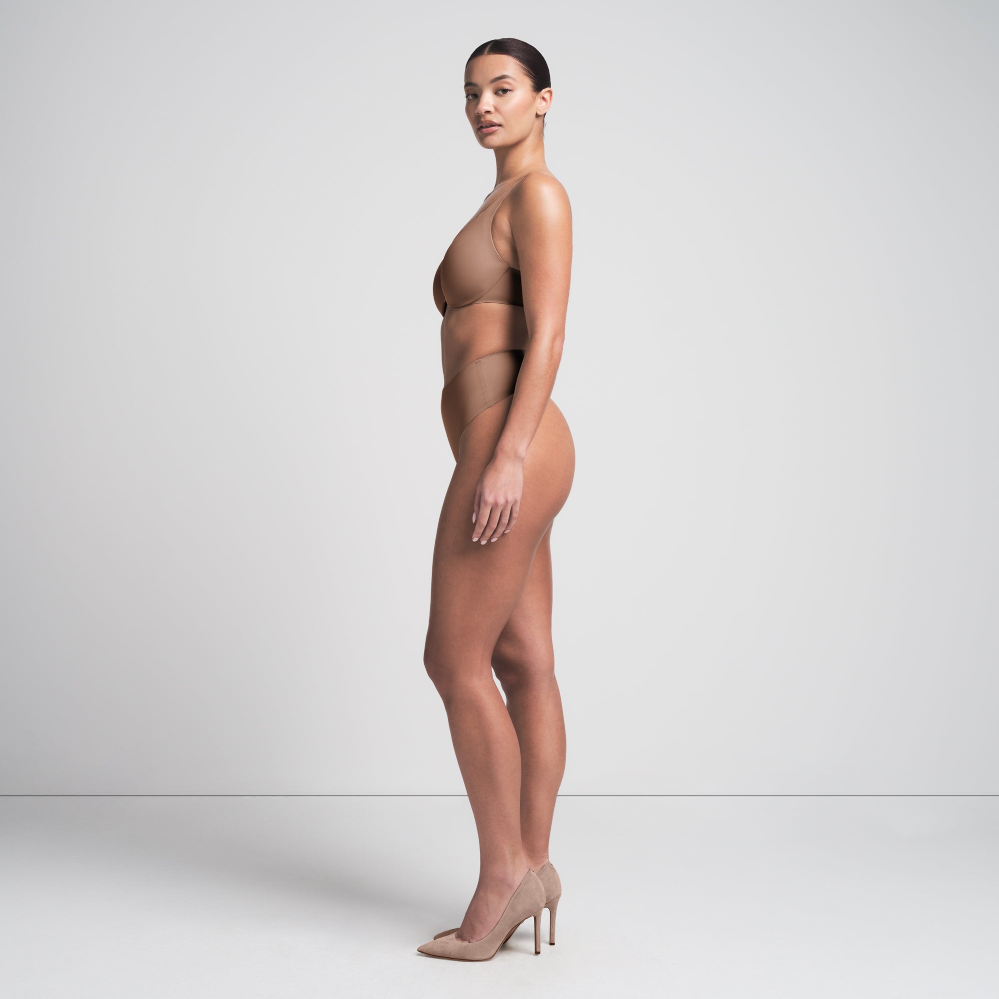 SKIMS SMOOTHING INTIMATES UNLINED MINIMIZER BRA | SIENNA - Sneaker Türkiye