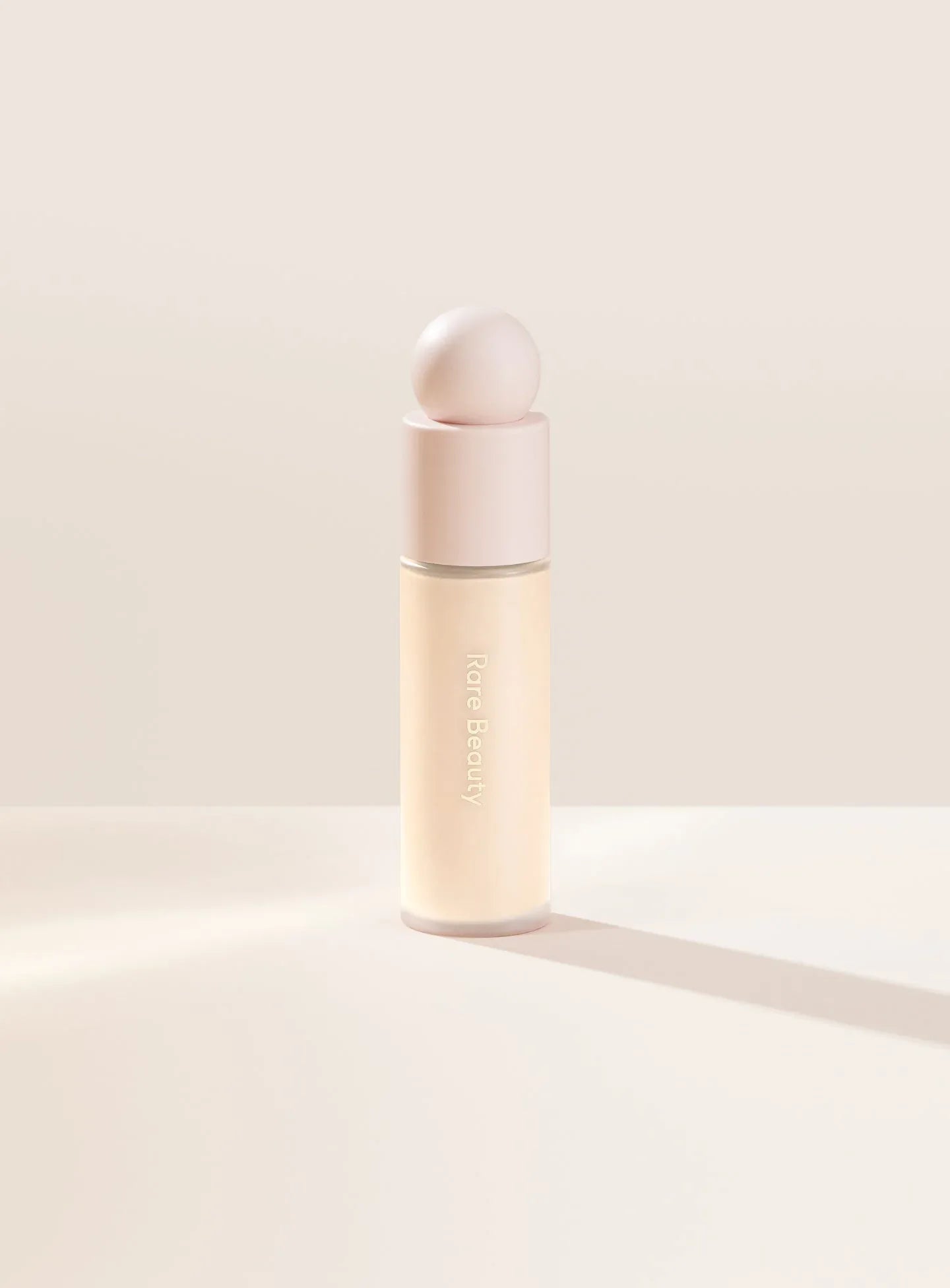 Rare Beauty Liquid Touch – Aydınlatıcı Kapatıcı - Sneaker Türkiye