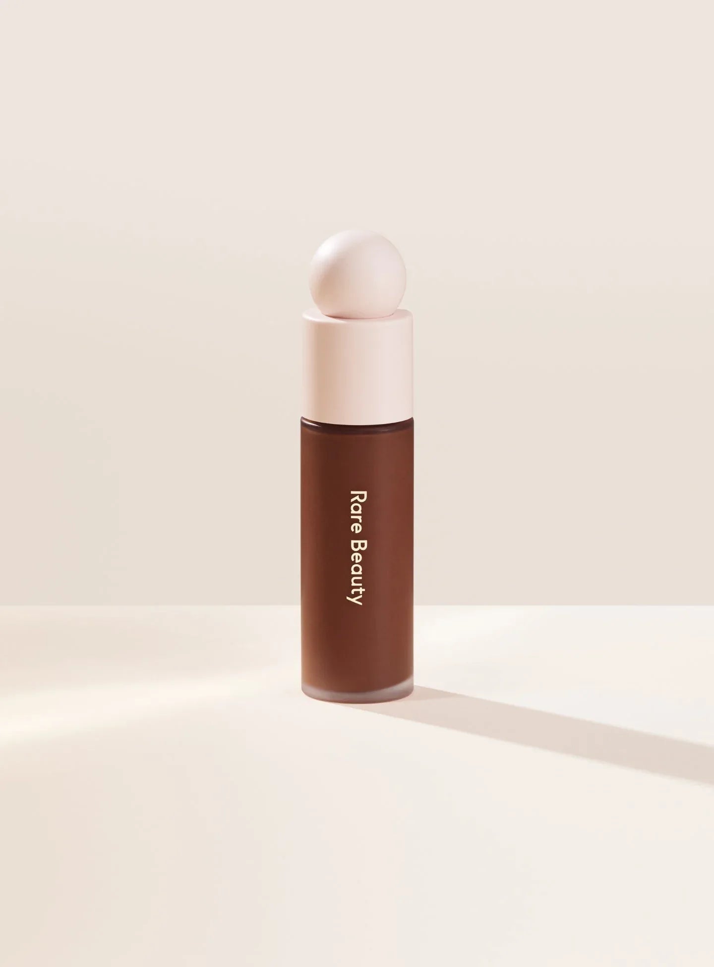 Rare Beauty Liquid Touch – Aydınlatıcı Kapatıcı - Sneaker Türkiye