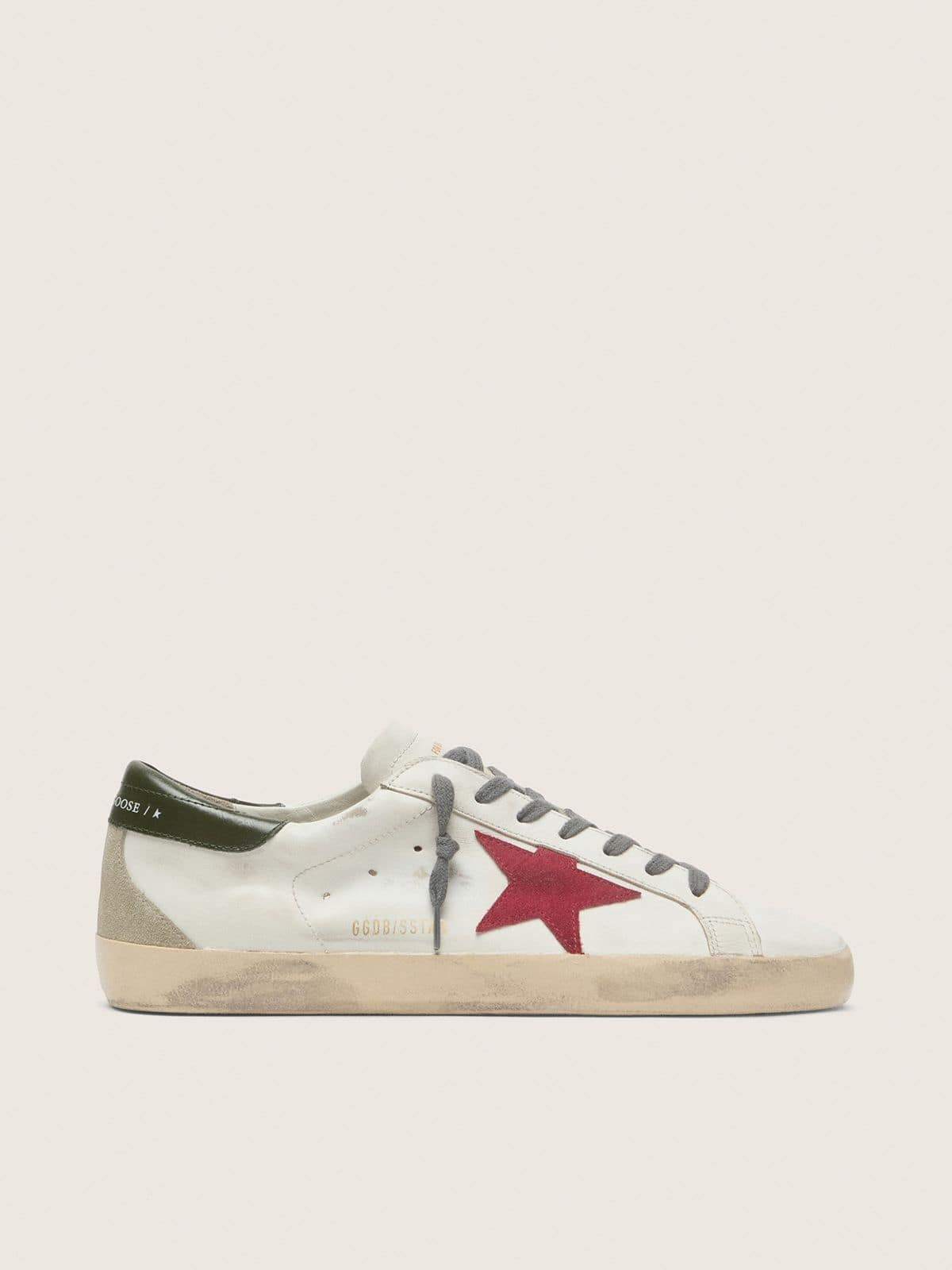 Golden Goose Men’s Super-Star With Red Suede Star And Green Leather Heel Tab - Sneaker Türkiye