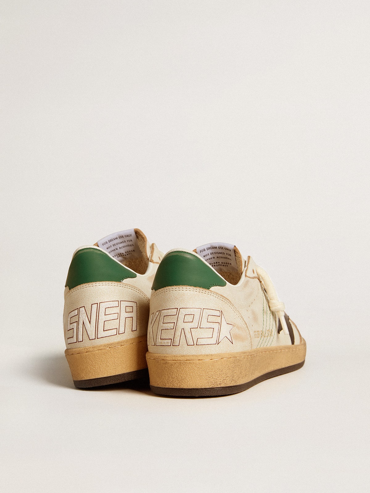 Golden Goose Men’s Ball Star With Black Leather Star And Green Leather Heel Tab - Sneaker Türkiye