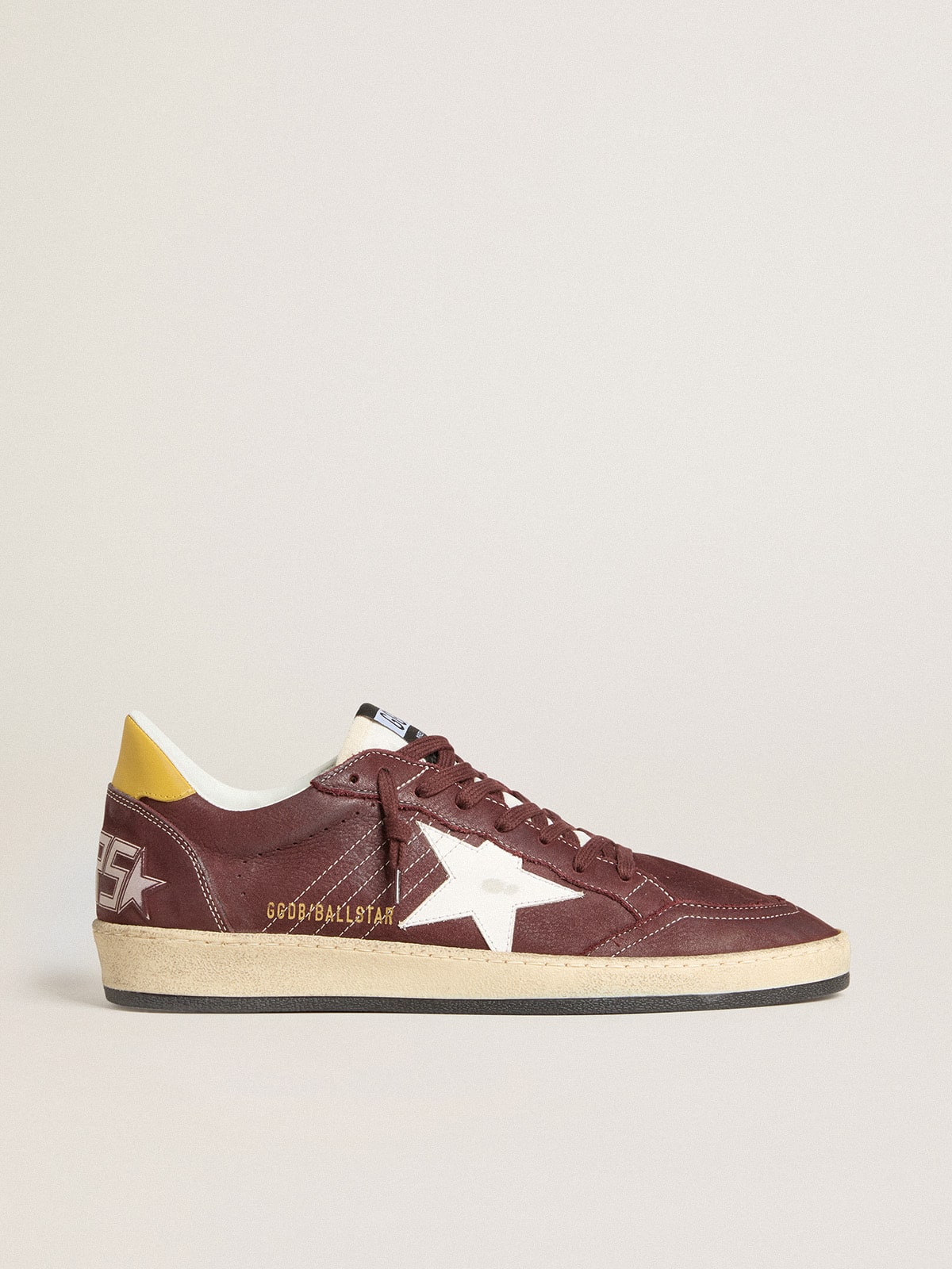Golden Goose Men’s Ball Star In Chocolate Nubuck With Leather Star And Heel Tab - Sneaker Türkiye