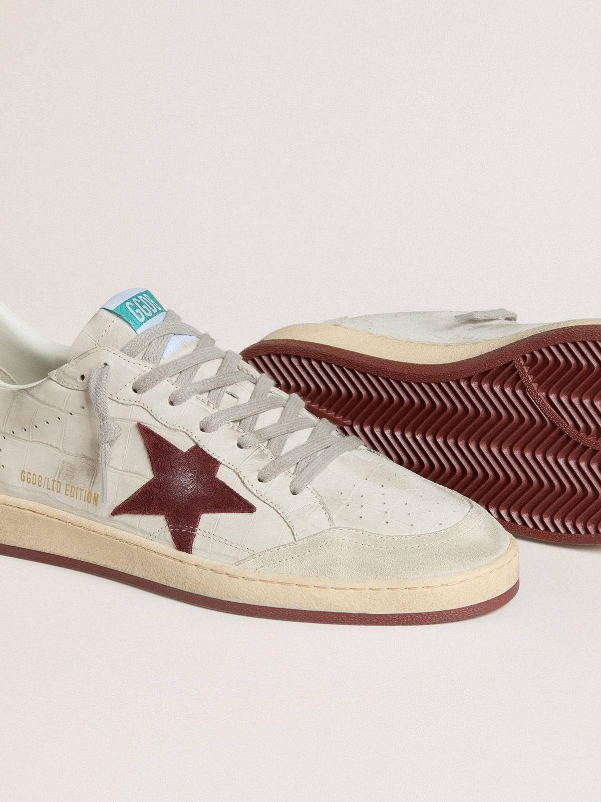 Golden Goose Men’s Ball Star In Crocodile-Print Nubuck With Burgundy Suede Star - Sneaker Türkiye