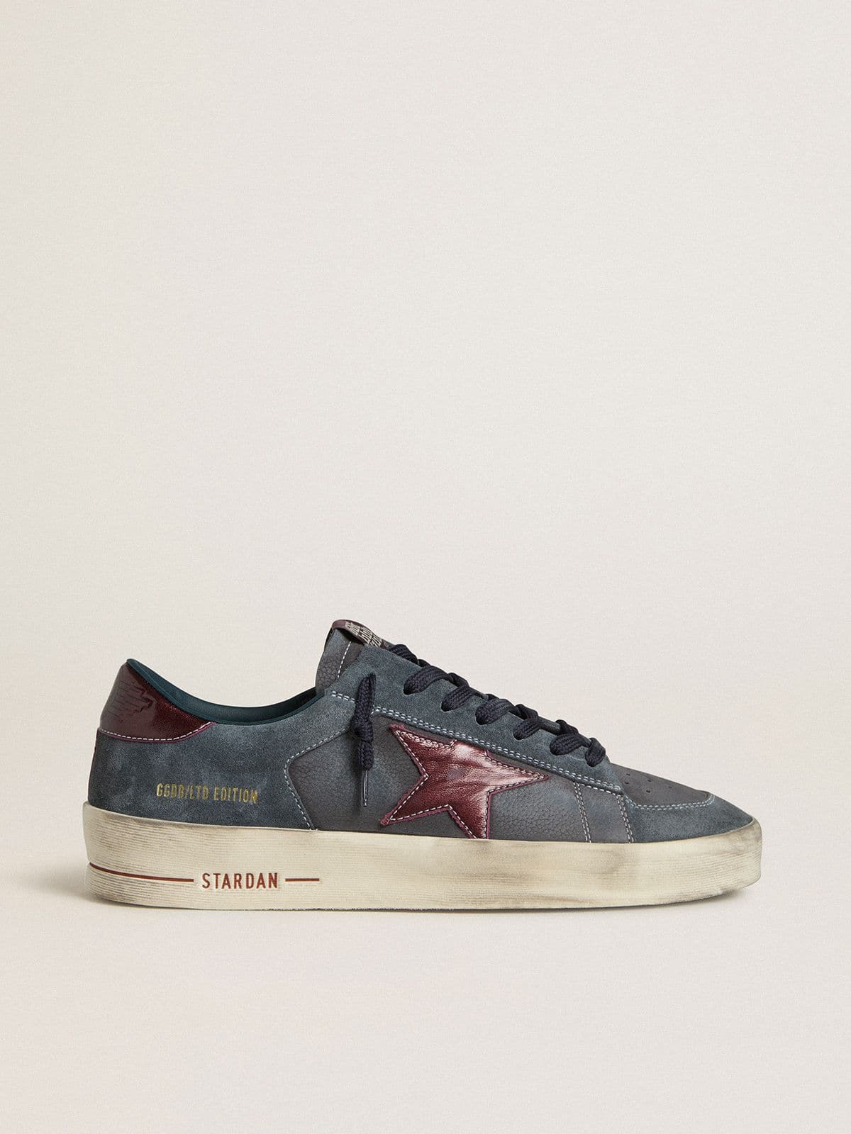 Golden Goose Men’s Stardan LTD In Anthracite Nubuck And Blue Suede With Metallic Leather Star - Sneaker Türkiye