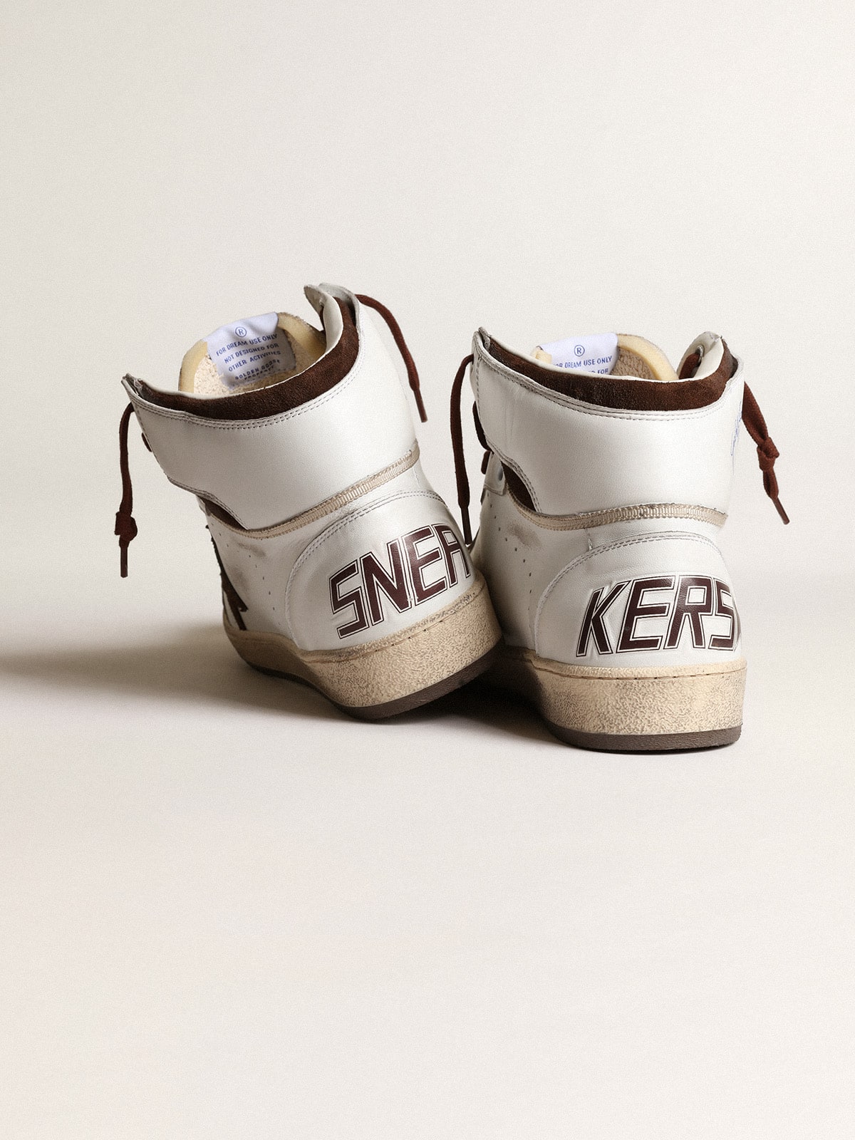 Golden Goose Men’s Sky-Star In White Nappa Leather With A Chocolate Suede Star - Sneaker Türkiye