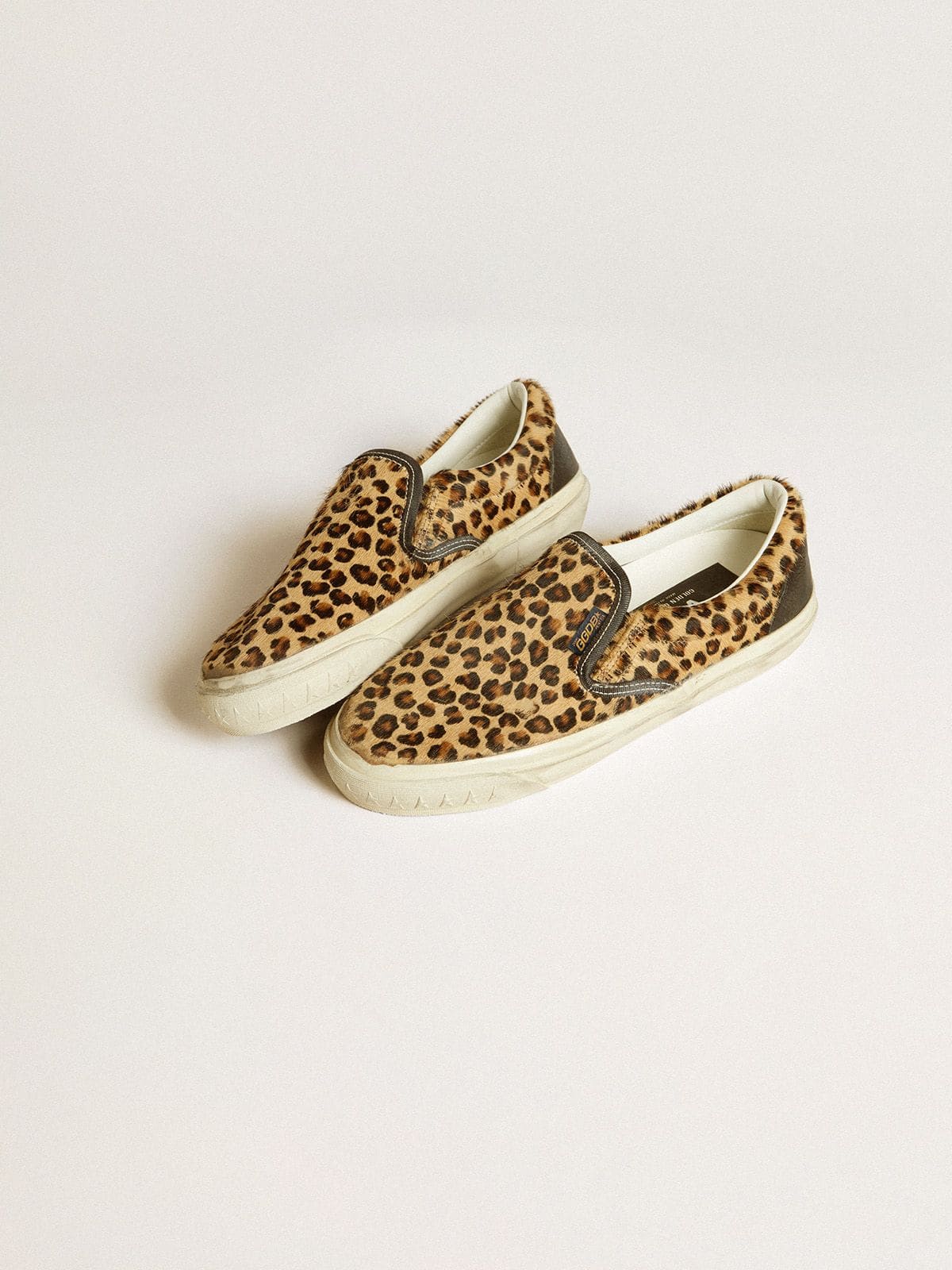 Golden Goose Men’s VCE Penstar In Leopard-Print Pony Skin With Black Leather Heel Tab - Sneaker Türkiye