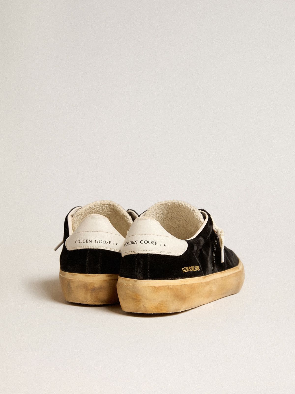 Golden Goose Men’s Soul Star In Black Velvet With White Leather Heel Tab - Sneaker Türkiye