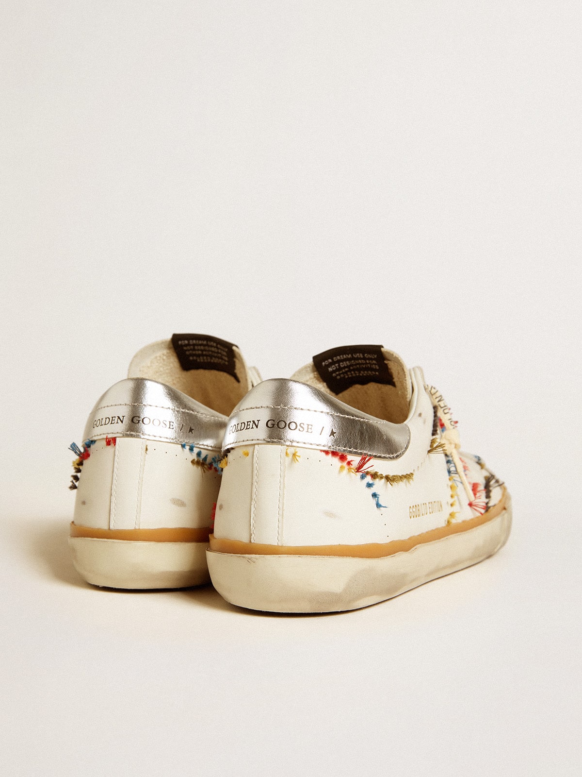 Golden Goose Men’s Super-Star LTD With Perforated Star And Metallic Leather Heel Tab - Sneaker Türkiye