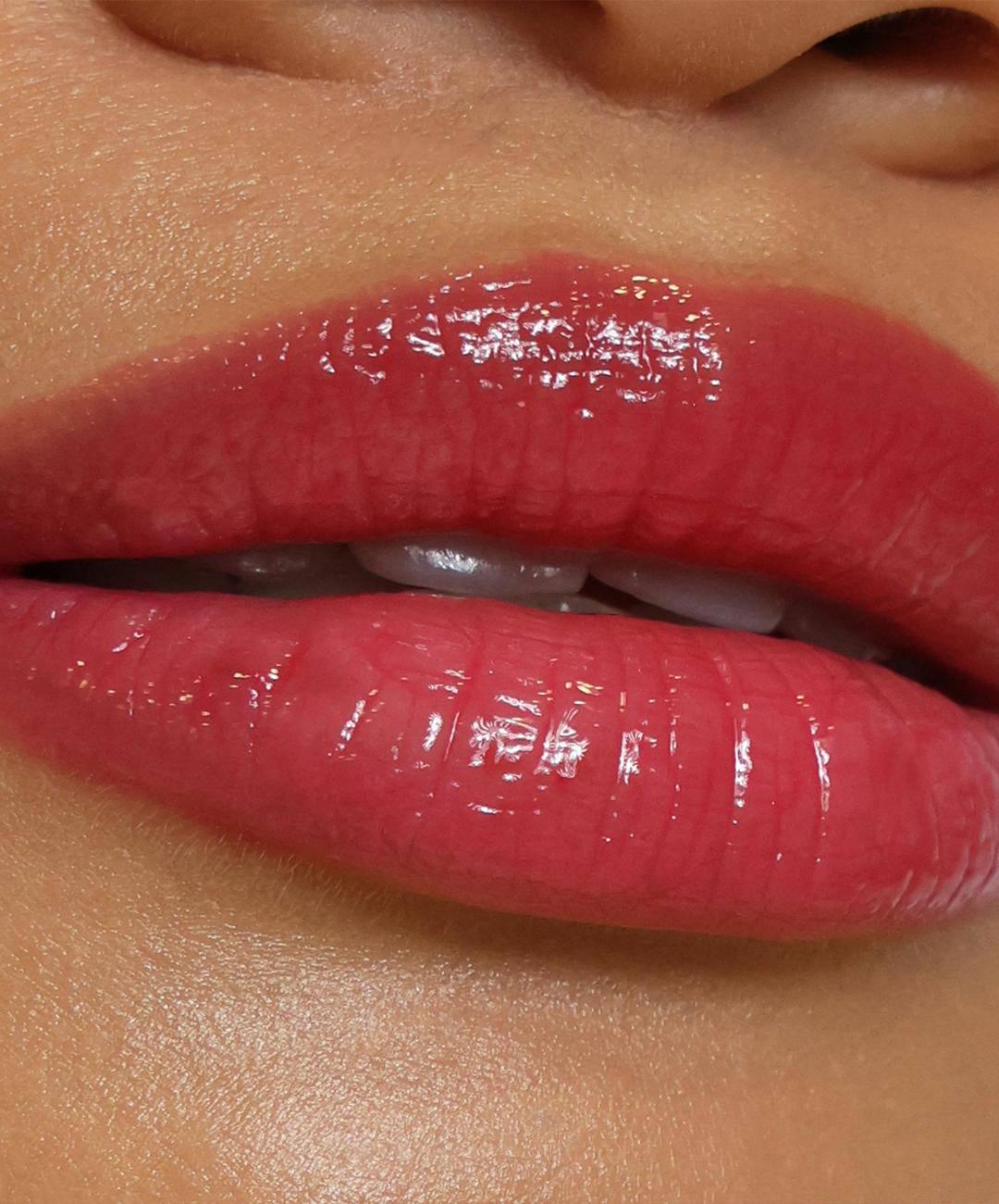 Refy Lip Gloss – Dudak Parlatıcı - Sneaker Türkiye