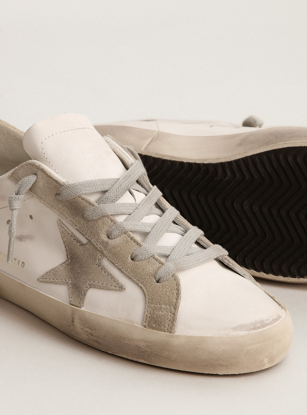 Golden Goose Women’s Super-Star With Gray Suede Star And Heel Tab - Sneaker Türkiye
