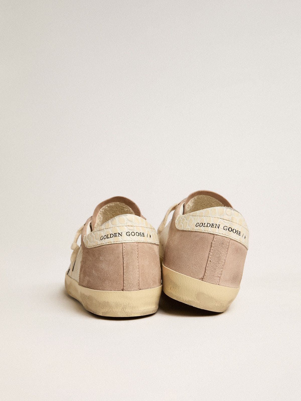 Golden Goose Women’s Super-Star Sneakers In Pink Suede With Silver Metallic Leather Star - Sneaker Türkiye