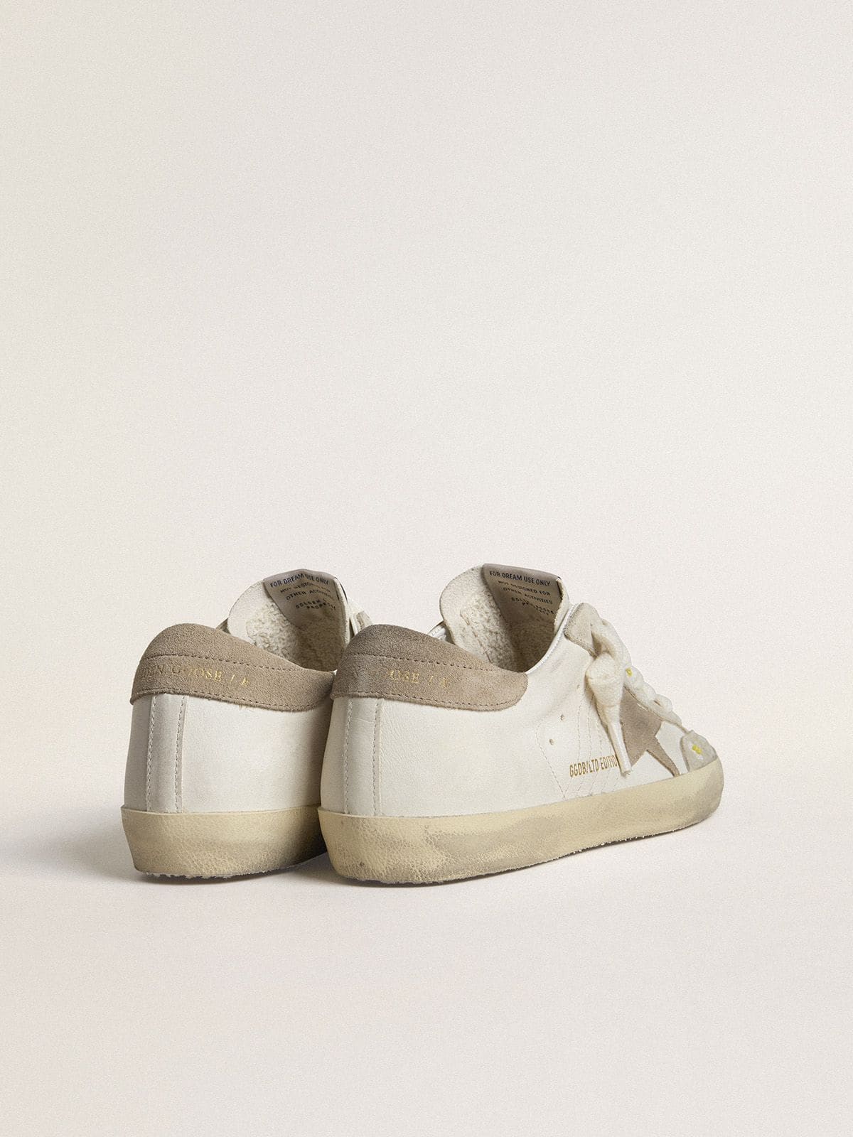 Golden Goose Women’s Super-Star LTD With Beige Suede Star And Heel Tab And Floral Embroidery - Sneaker Türkiye