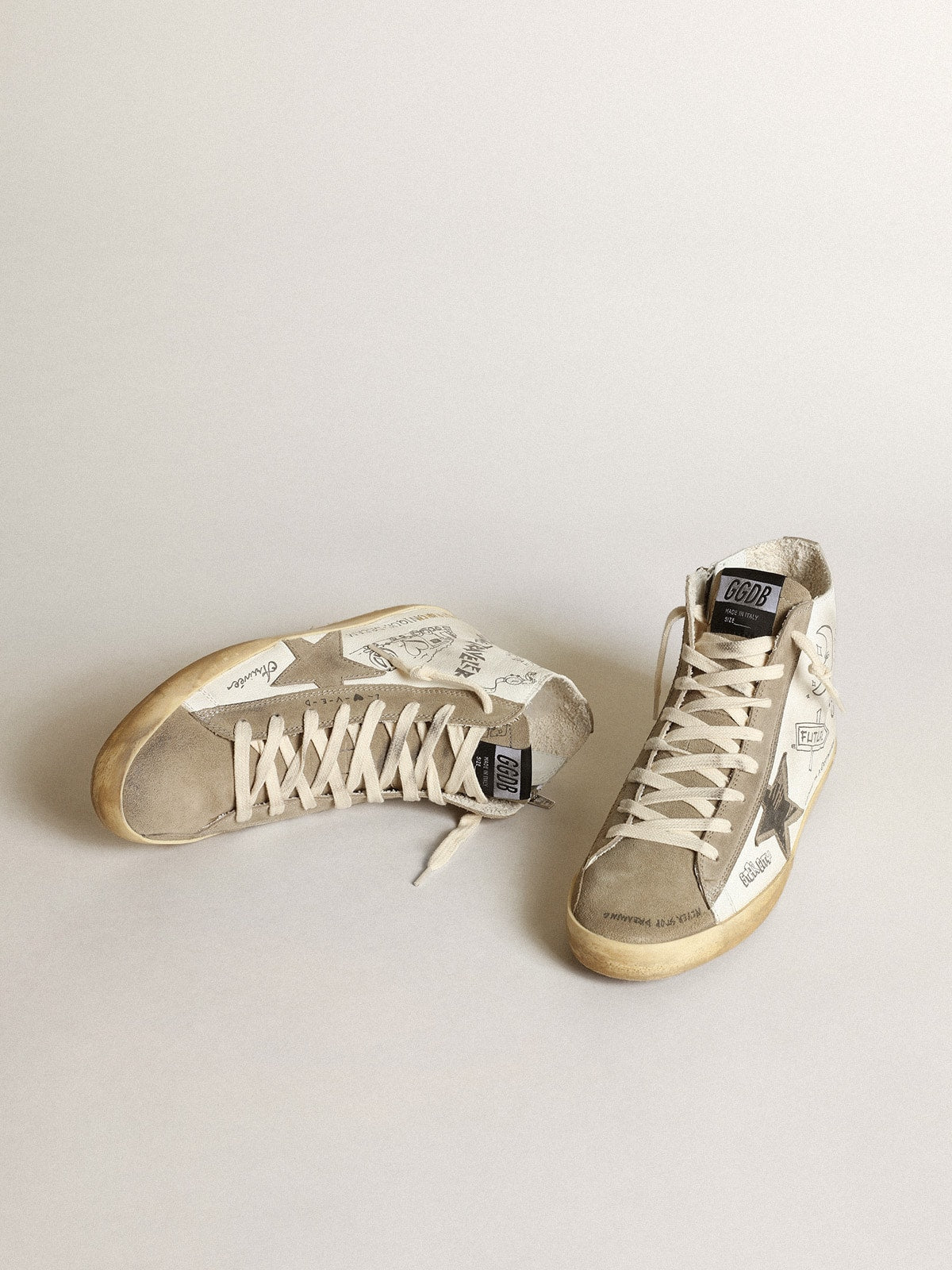 Golden Goose Women’s Francy With Dove Gray Suede Inserts And All-Over Lettering - Sneaker Türkiye