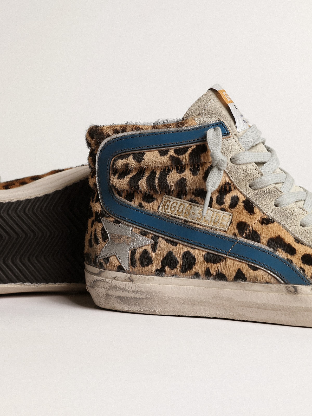 Golden Goose Women’s Slide In Leopard Print Pony Skin With Silver Leather Star - Sneaker Türkiye