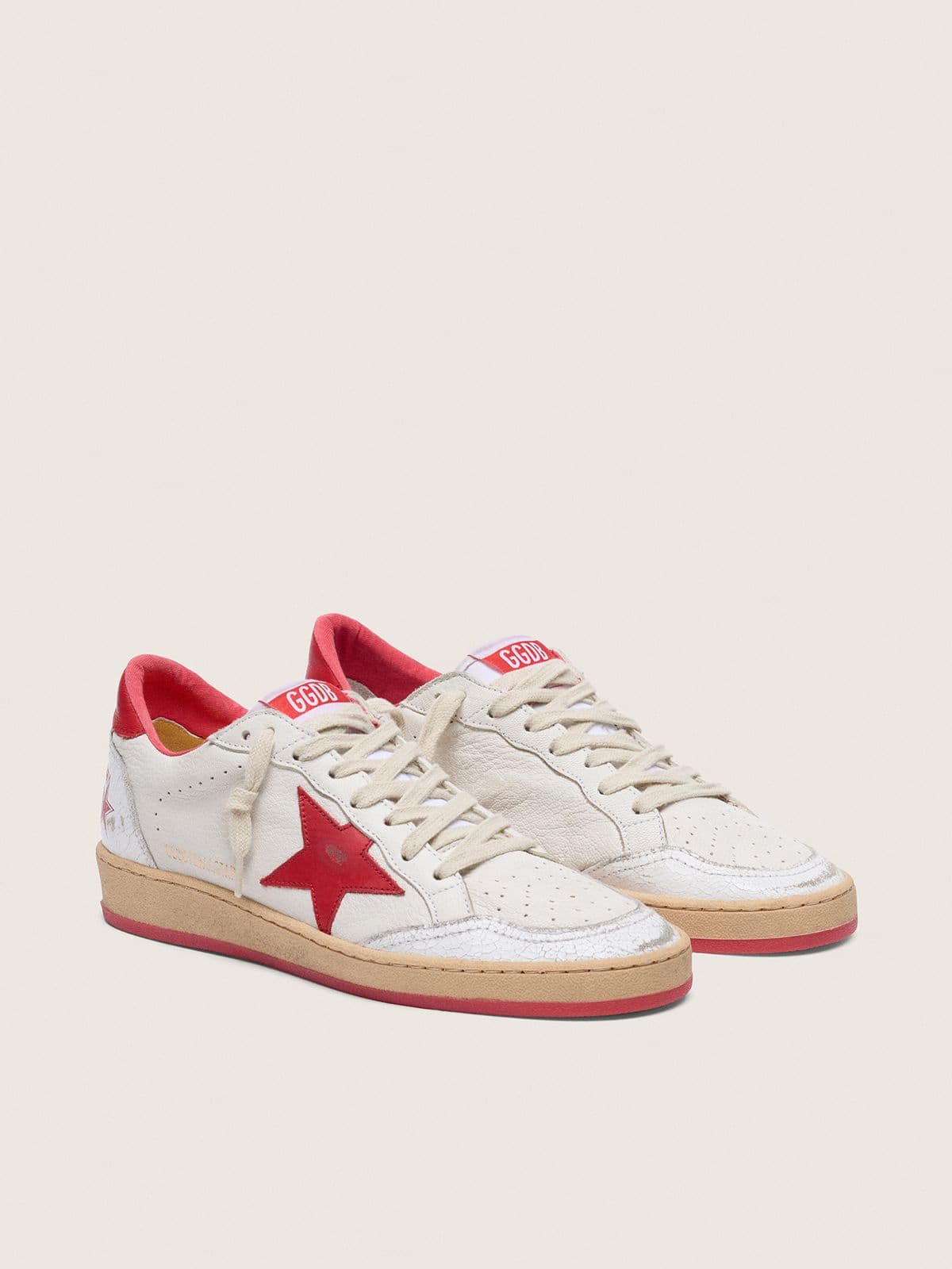 Golden Goose Women’s Ball Star In White Leather With Red Star And Heel Tab - Sneaker Türkiye
