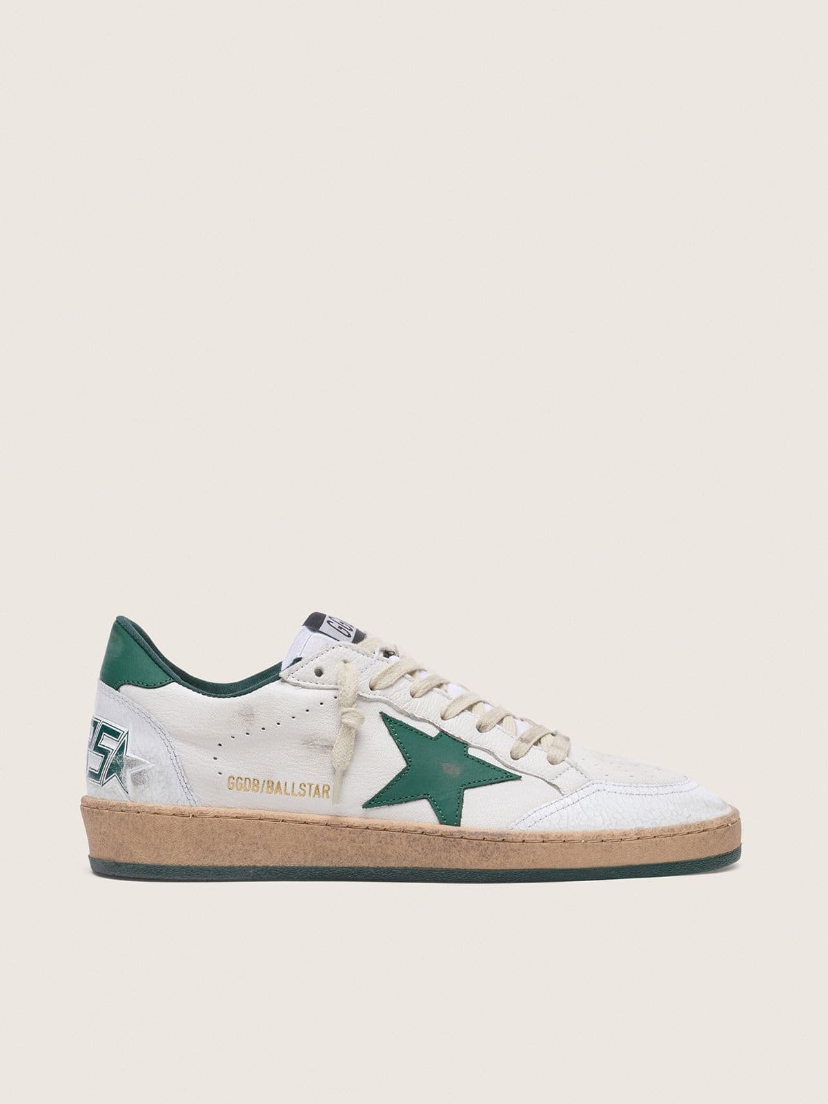Golden Goose Women’s Ball Star In White Nappa Leather With Green Leather Star And Heel Tab - Sneaker Türkiye
