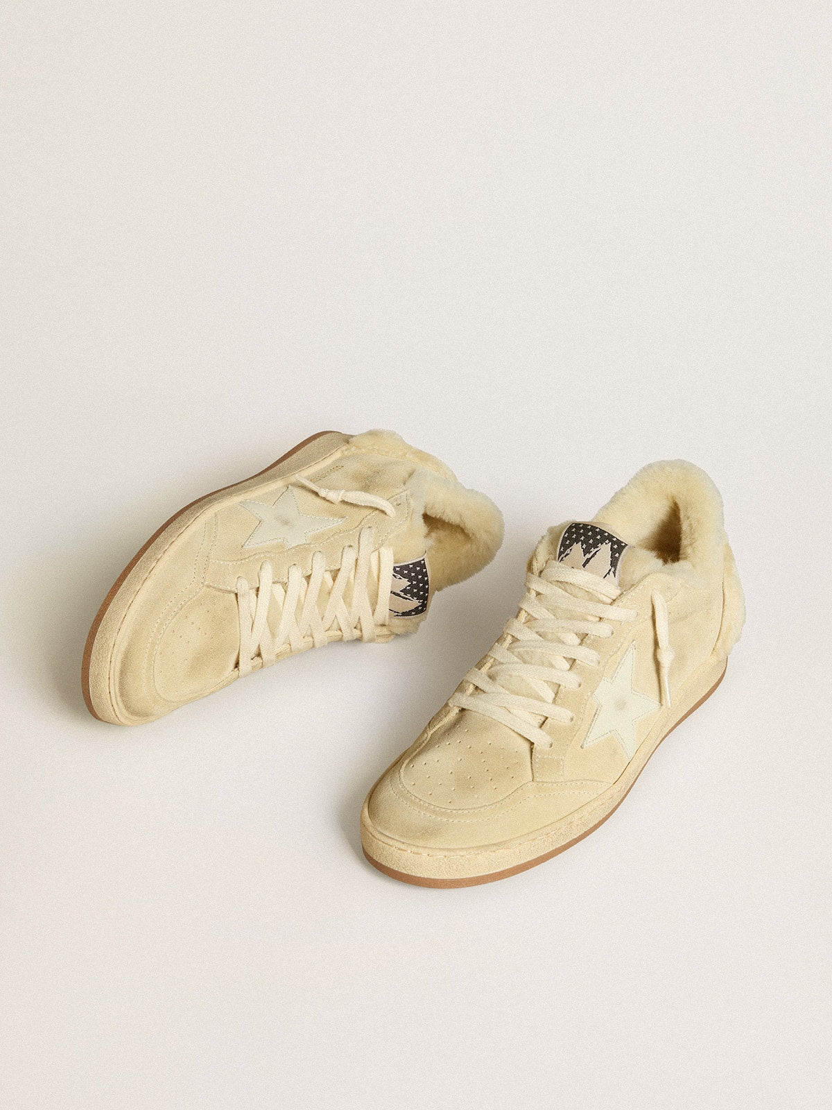 Golden Goose Women’s Ball Star In Suede And Shearling With White Patent Leather Star - Sneaker Türkiye