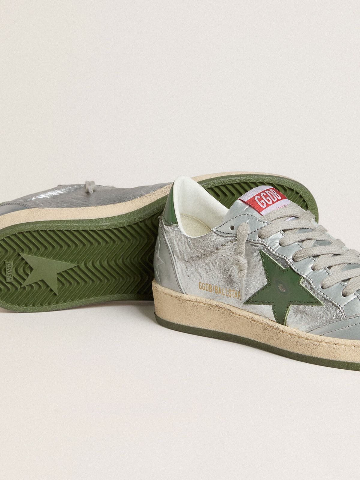 Golden Goose Women’s Ball Star In Silver Nylon With Green Leather Star And Heel Tab - Sneaker Türkiye