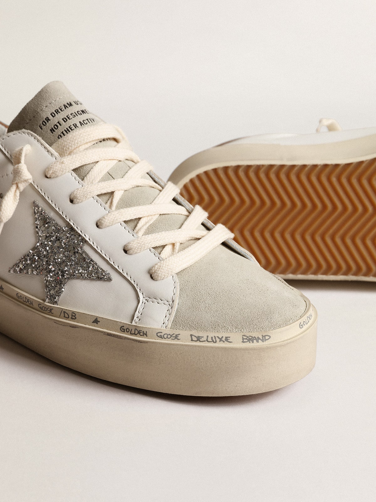Golden Goose Women’s Hi Star With Silver Glitter Star And Dove-Gray Nubuck Heel Tab - Sneaker Türkiye