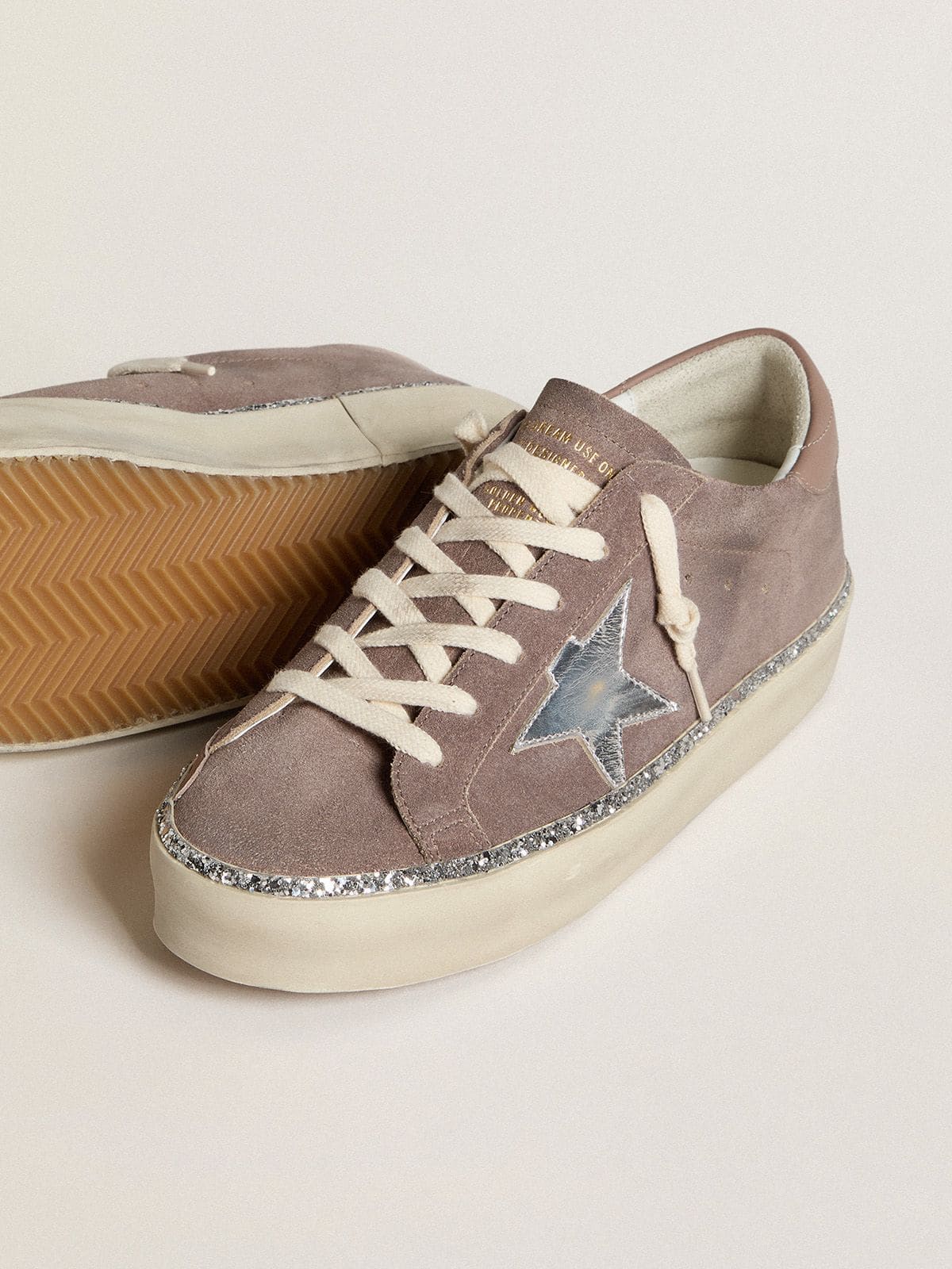 Golden Goose Women’s Hi Star In Suede With Silver Leather Star And Leather Heel Tab - Sneaker Türkiye