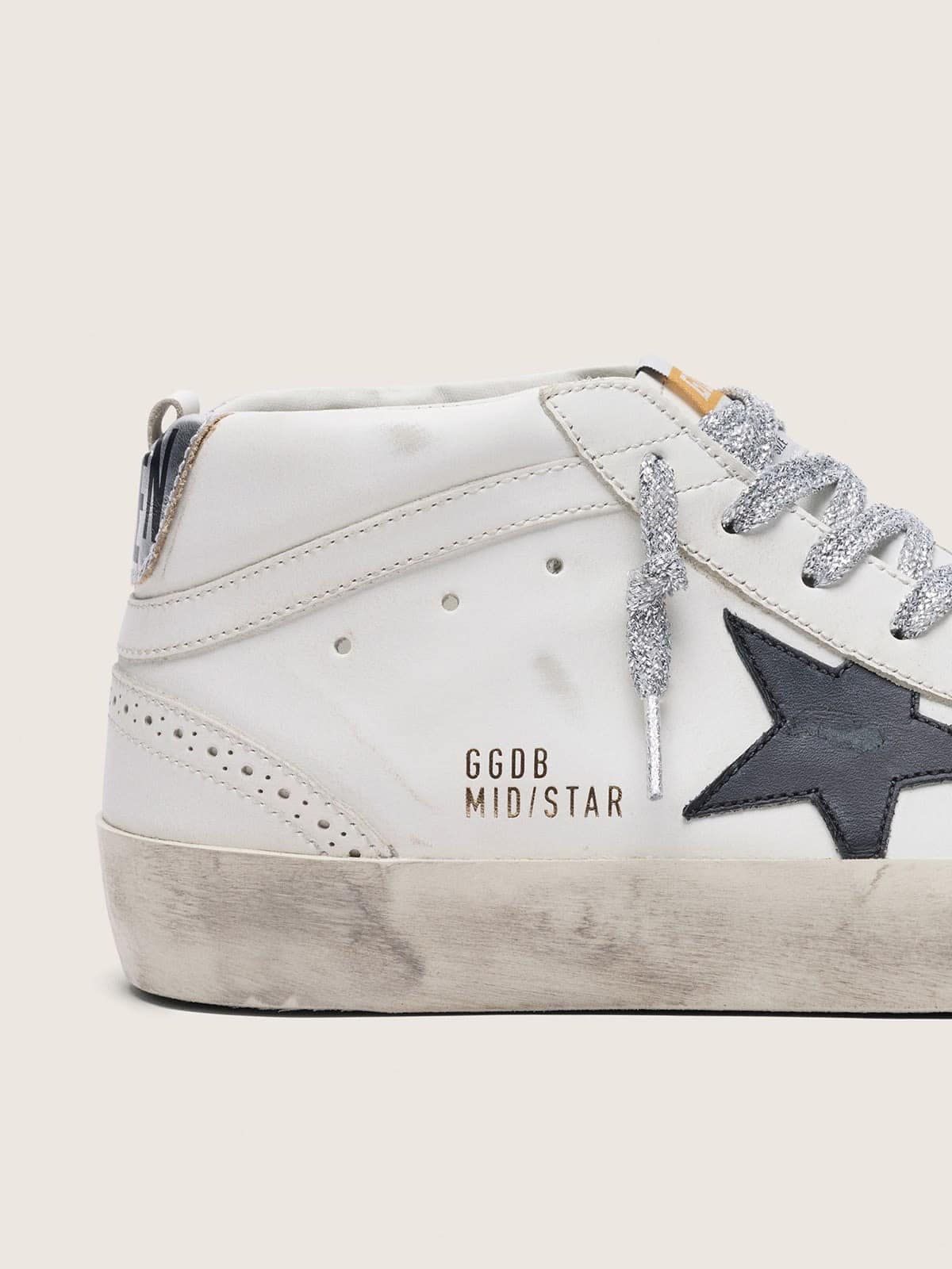 Golden Goose Women’s Mid Star With Laminated Heel Tab And Glitter Laces - Sneaker Türkiye